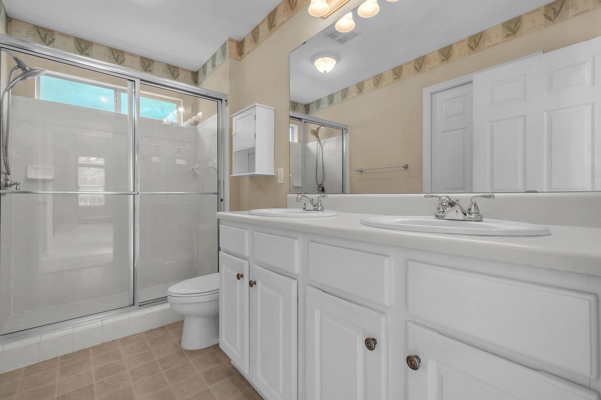 2708 Laurelwood Lane