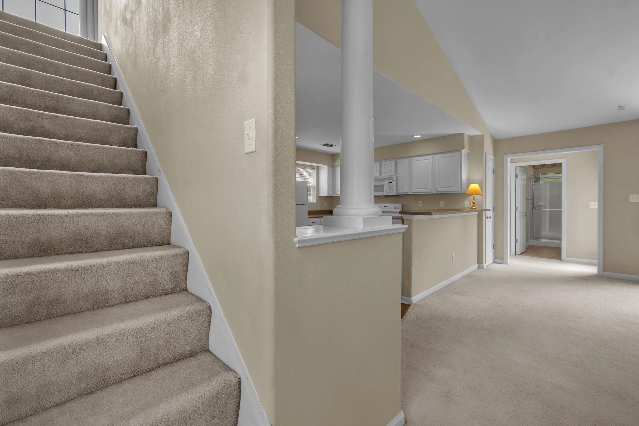 2708 Laurelwood Lane