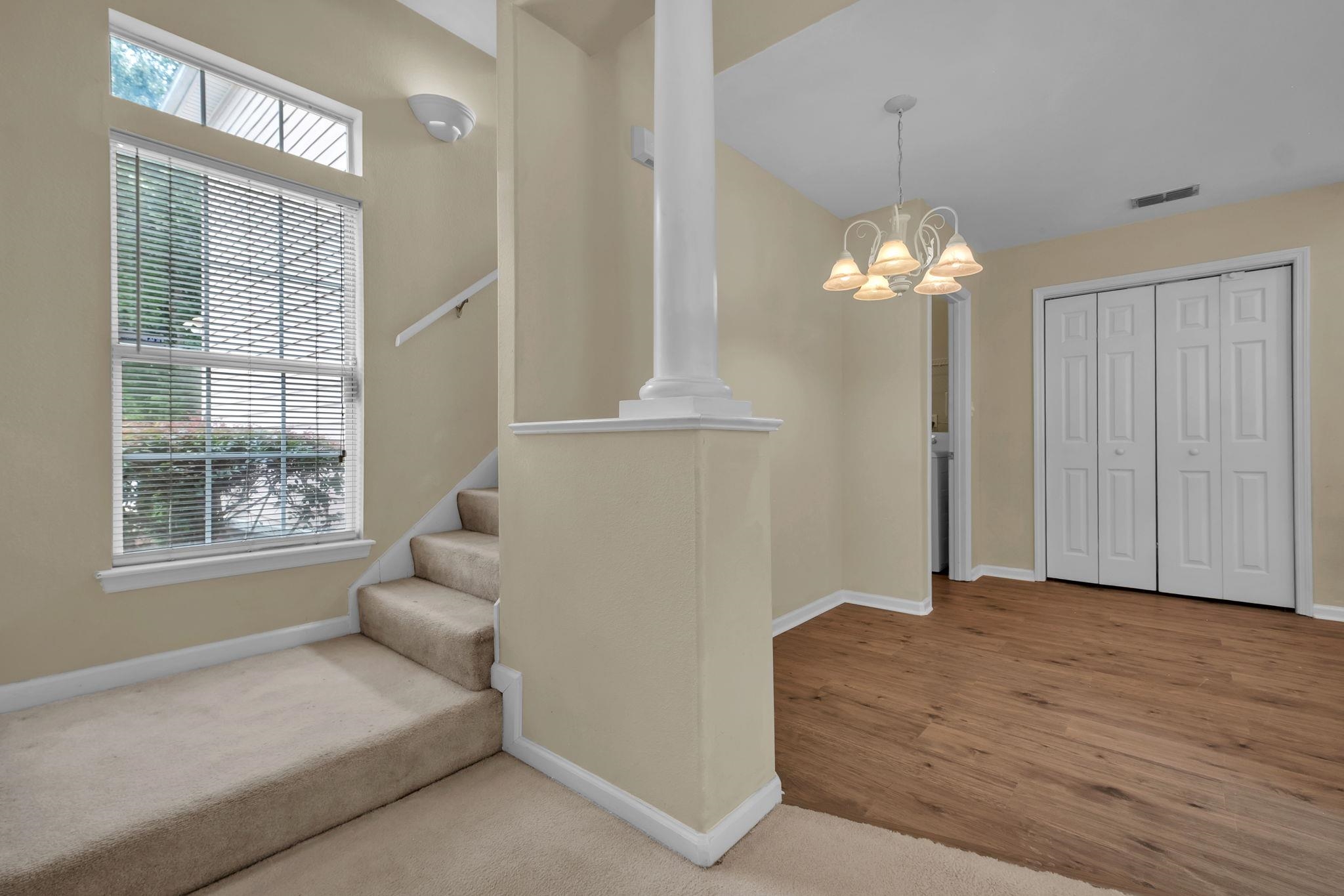 2708 Laurelwood Lane