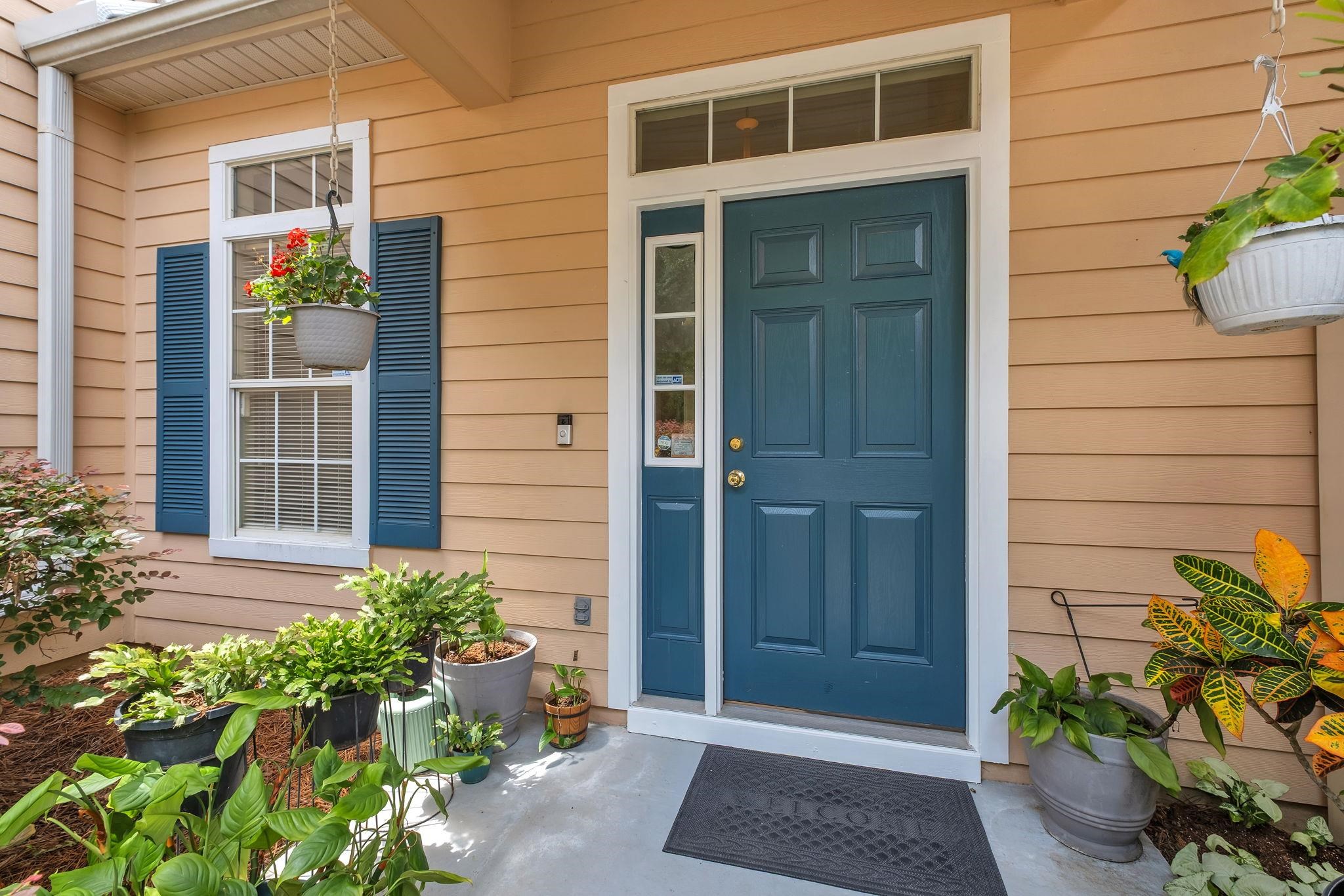 2708 Laurelwood Lane