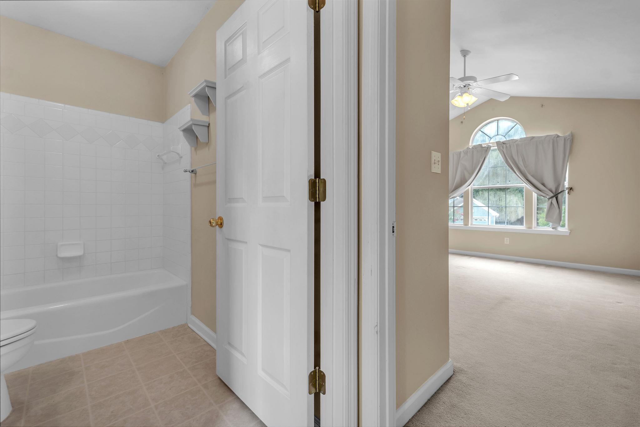 2708 Laurelwood Lane