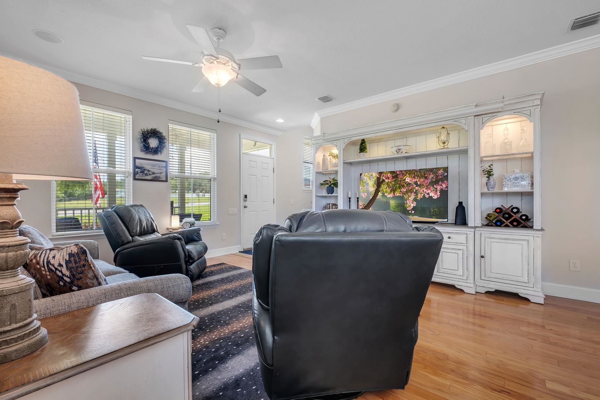 3085 Merchants Row Boulevard