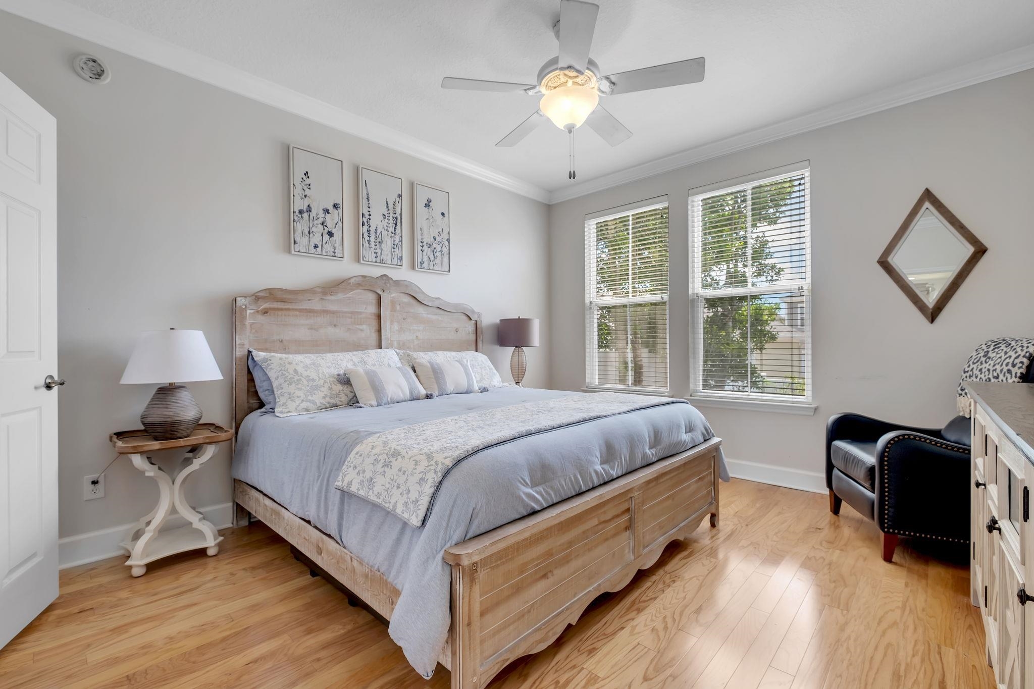 3085 Merchants Row Boulevard