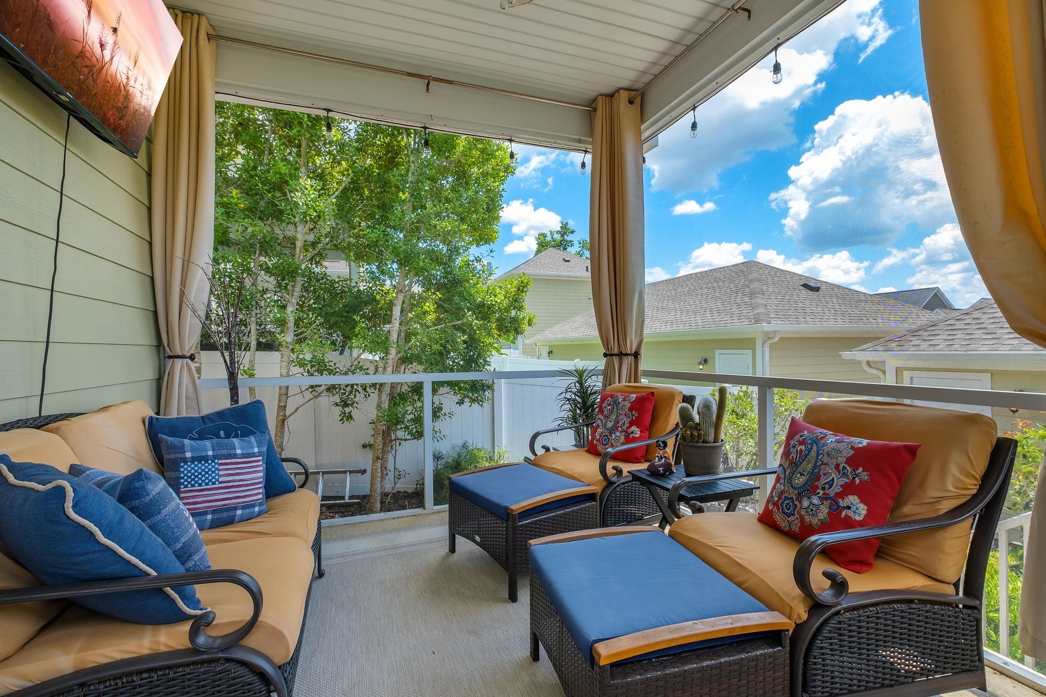 3085 Merchants Row Boulevard