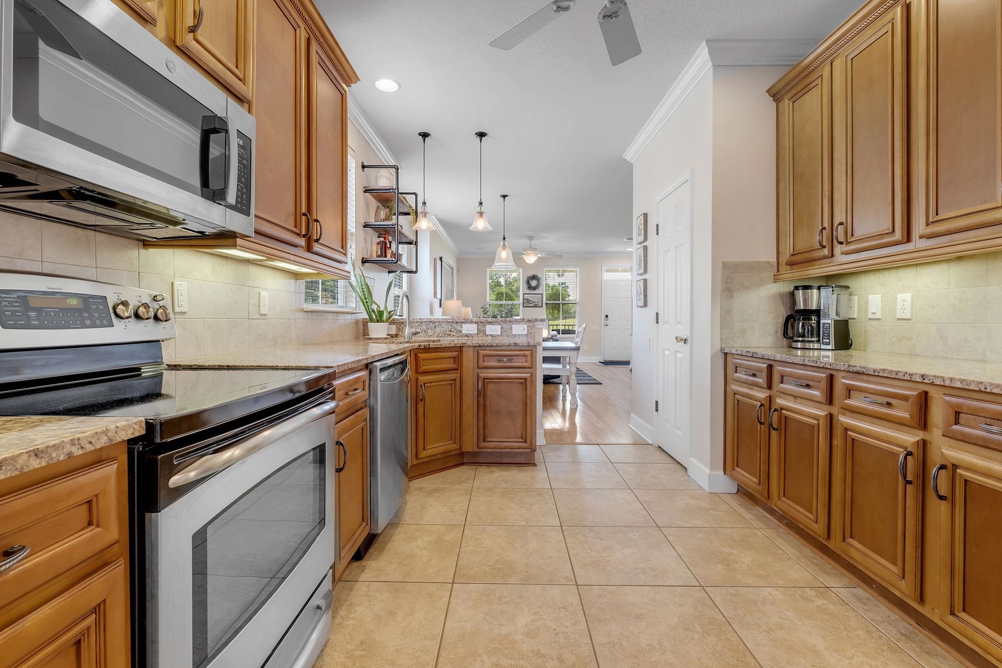 3085 Merchants Row Boulevard