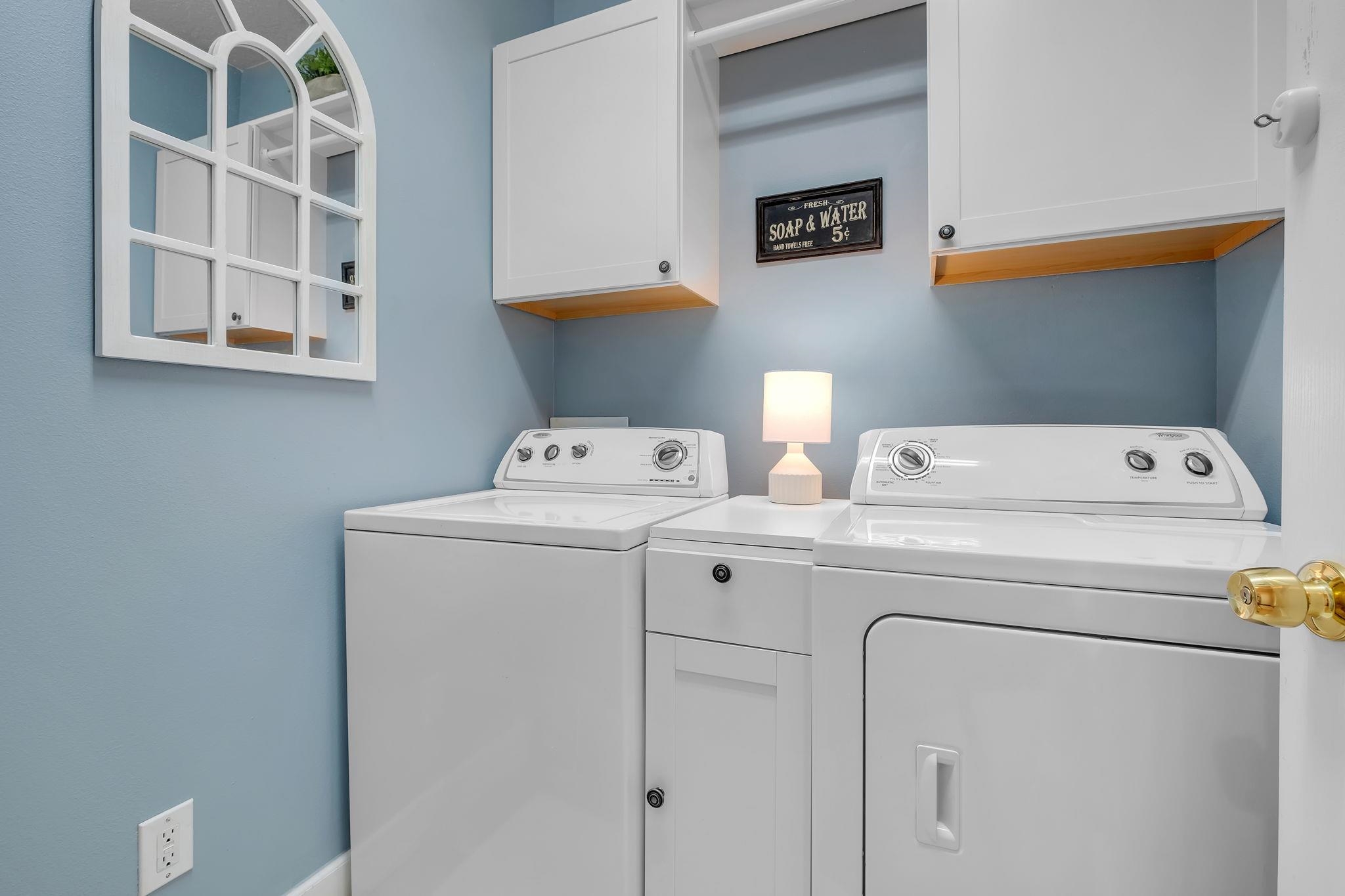 3085 Merchants Row Boulevard