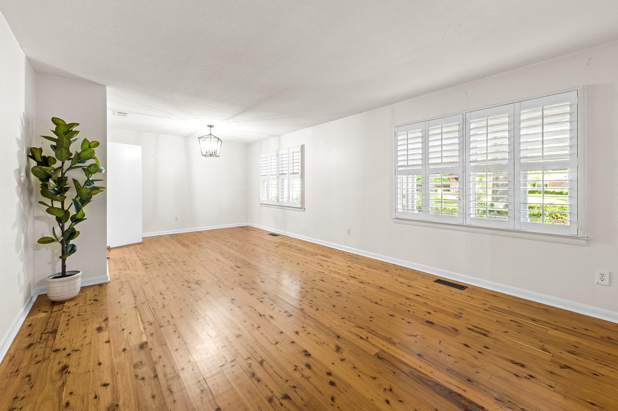 3516 KILKENNY Drive