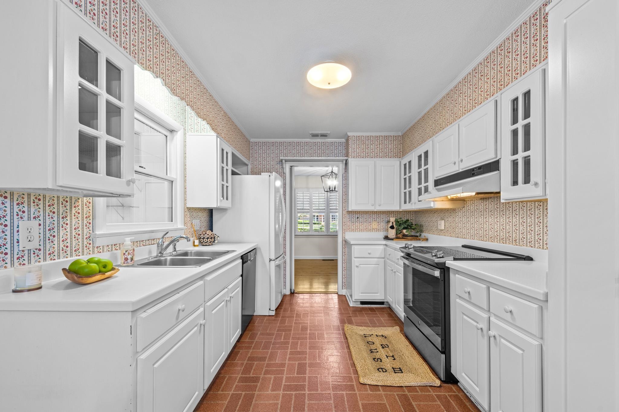 3516 KILKENNY Drive