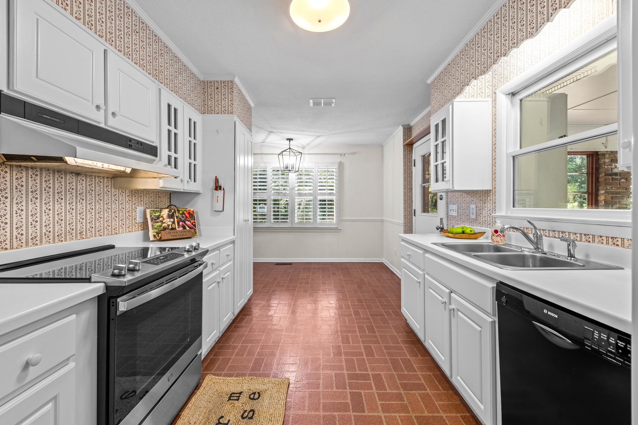 3516 KILKENNY Drive