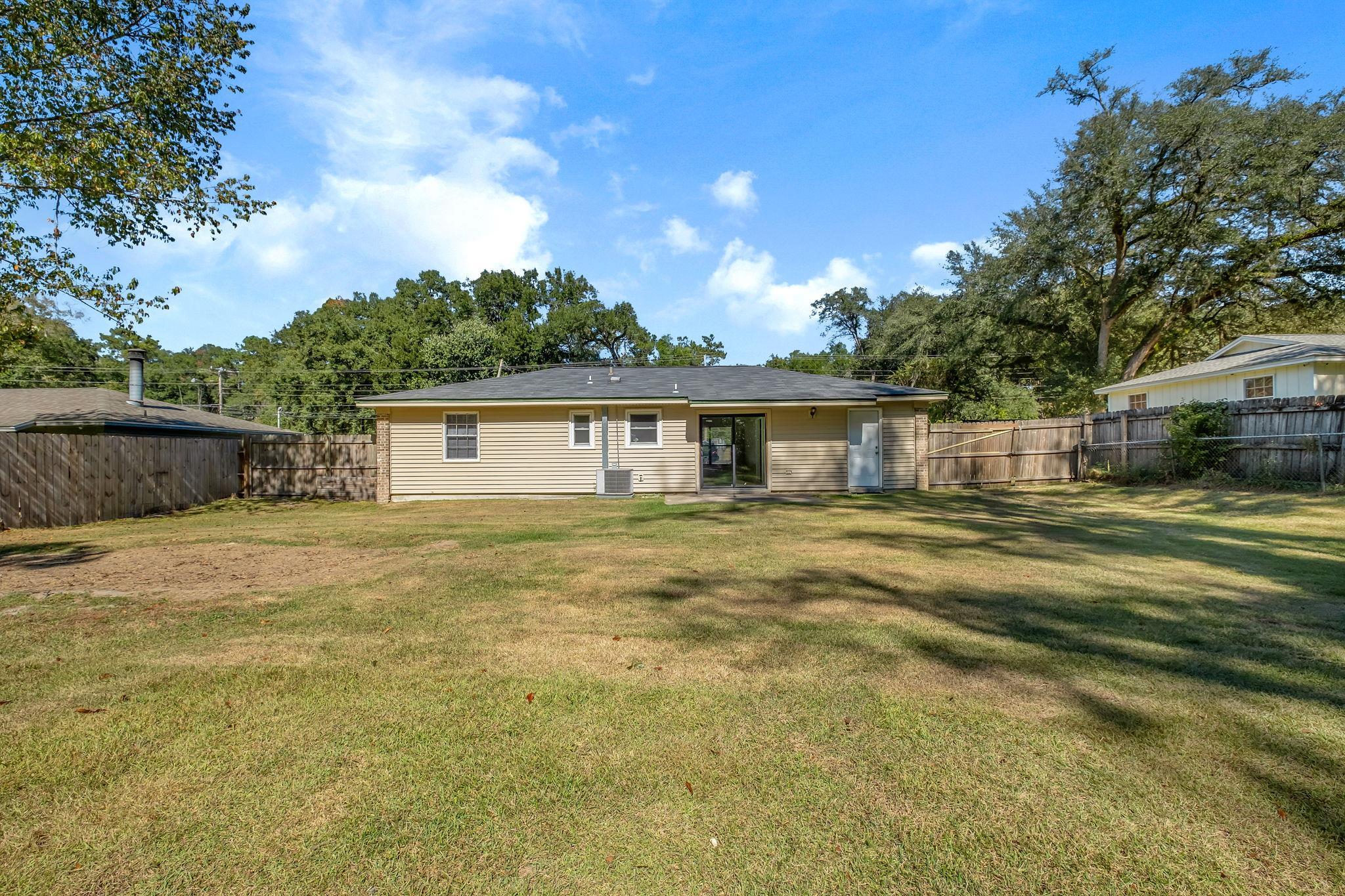 4590 Autumn Woods Way