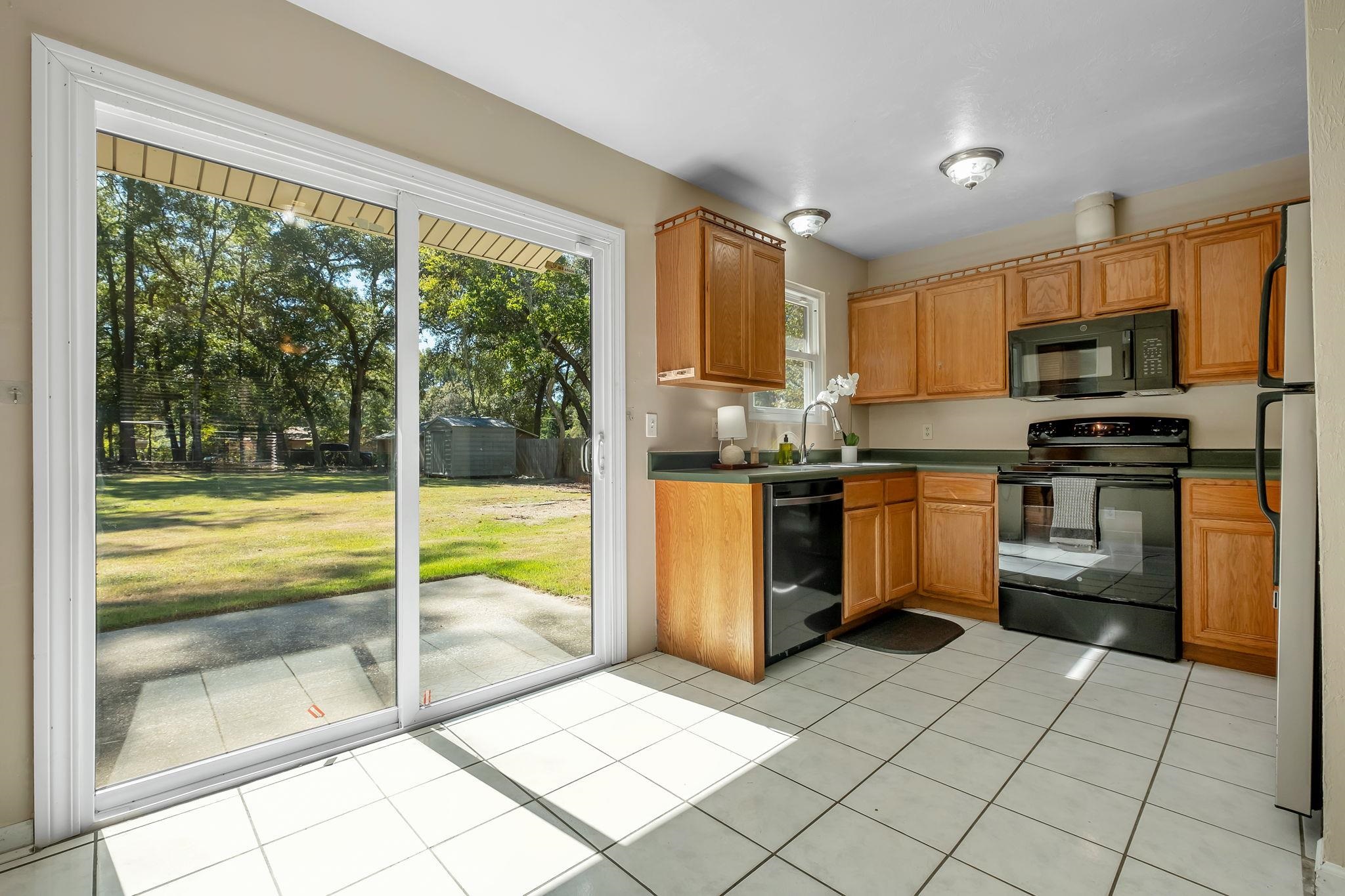 4590 Autumn Woods Way