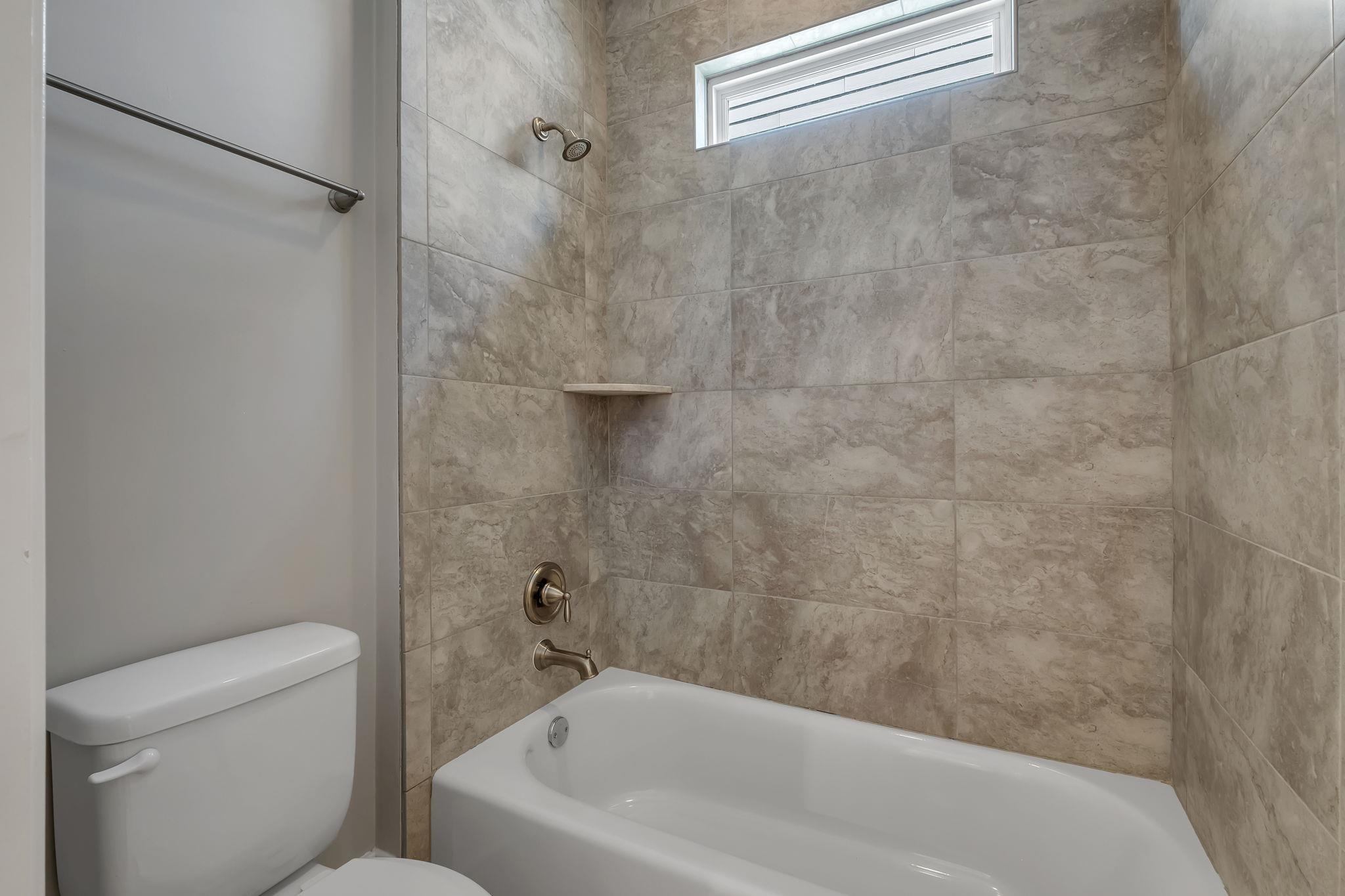 5717 Village Ridge Lane