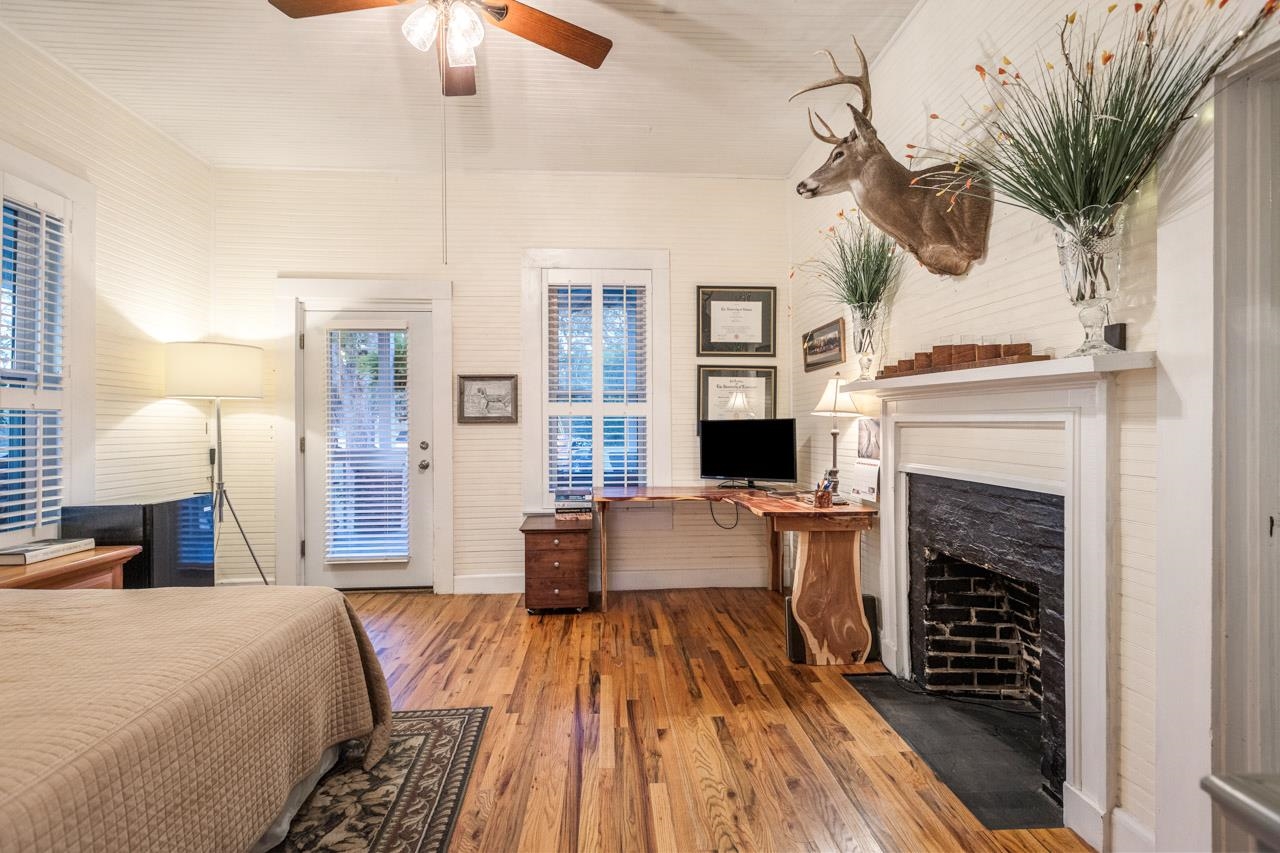 864 Ashville Highway