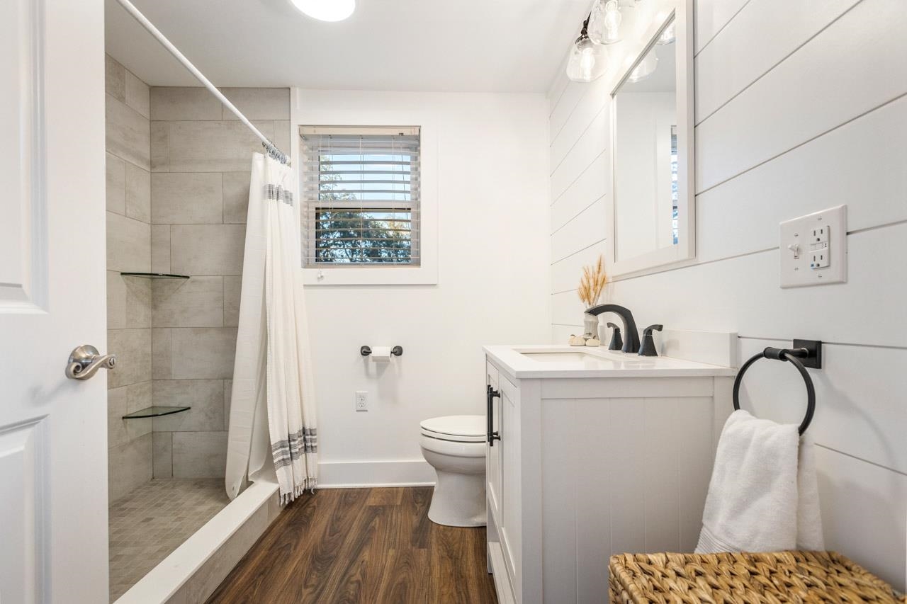 864 Ashville Highway