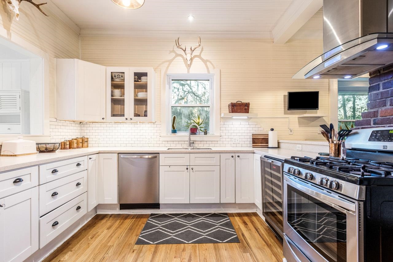 864 Ashville Highway