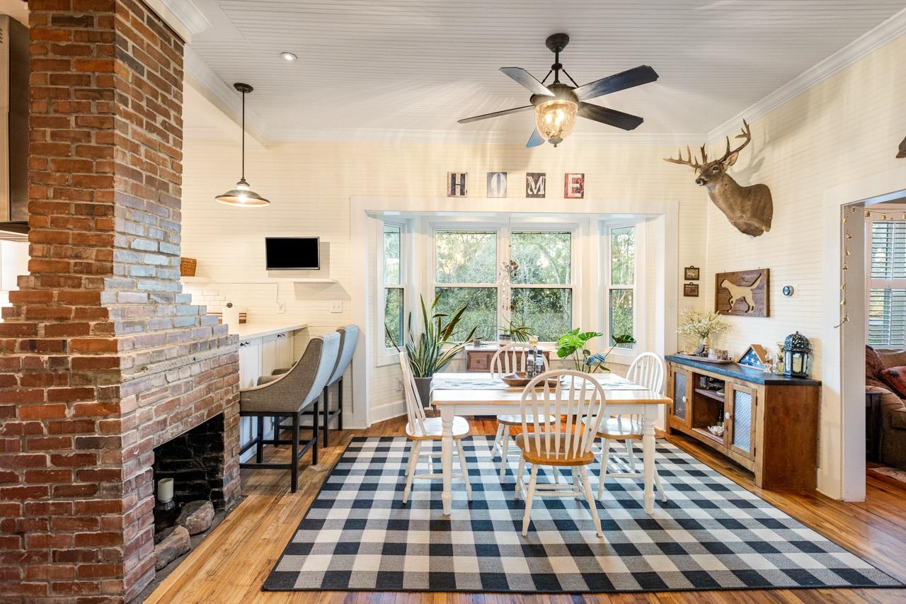 864 Ashville Highway