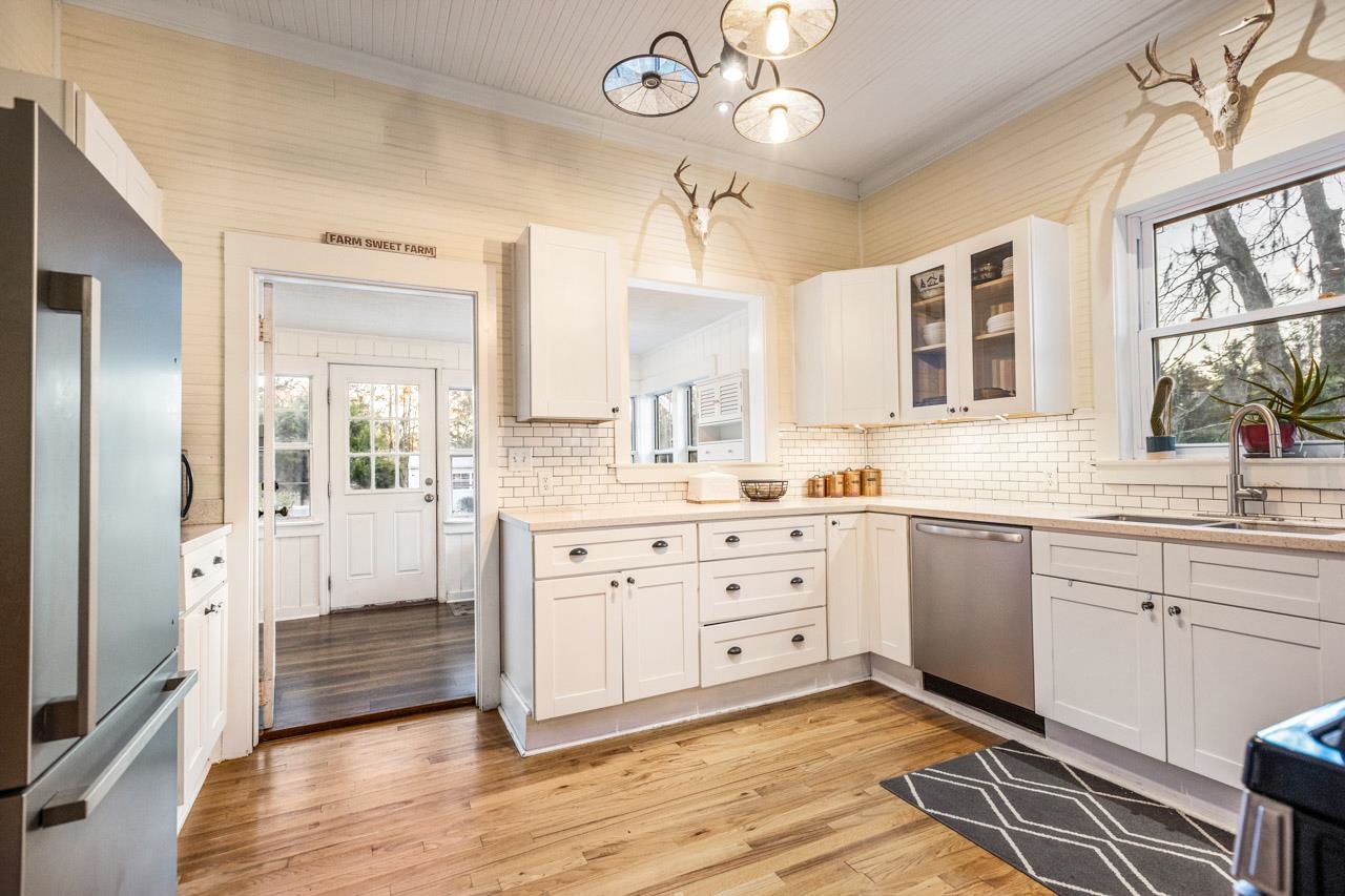 864 Ashville Highway