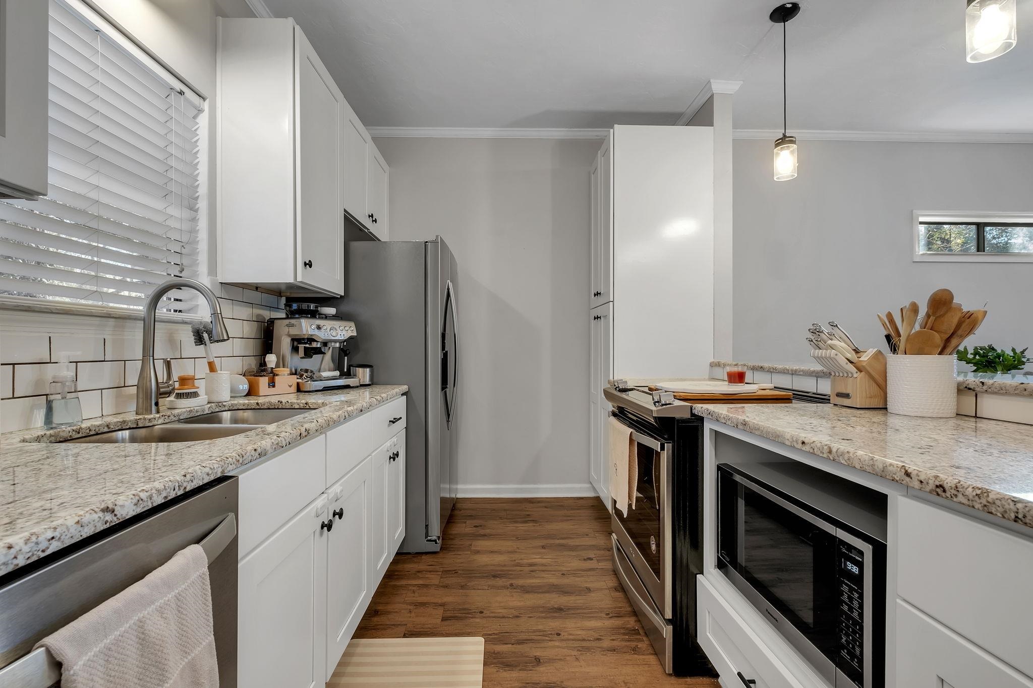 2555 Panther Creek Road