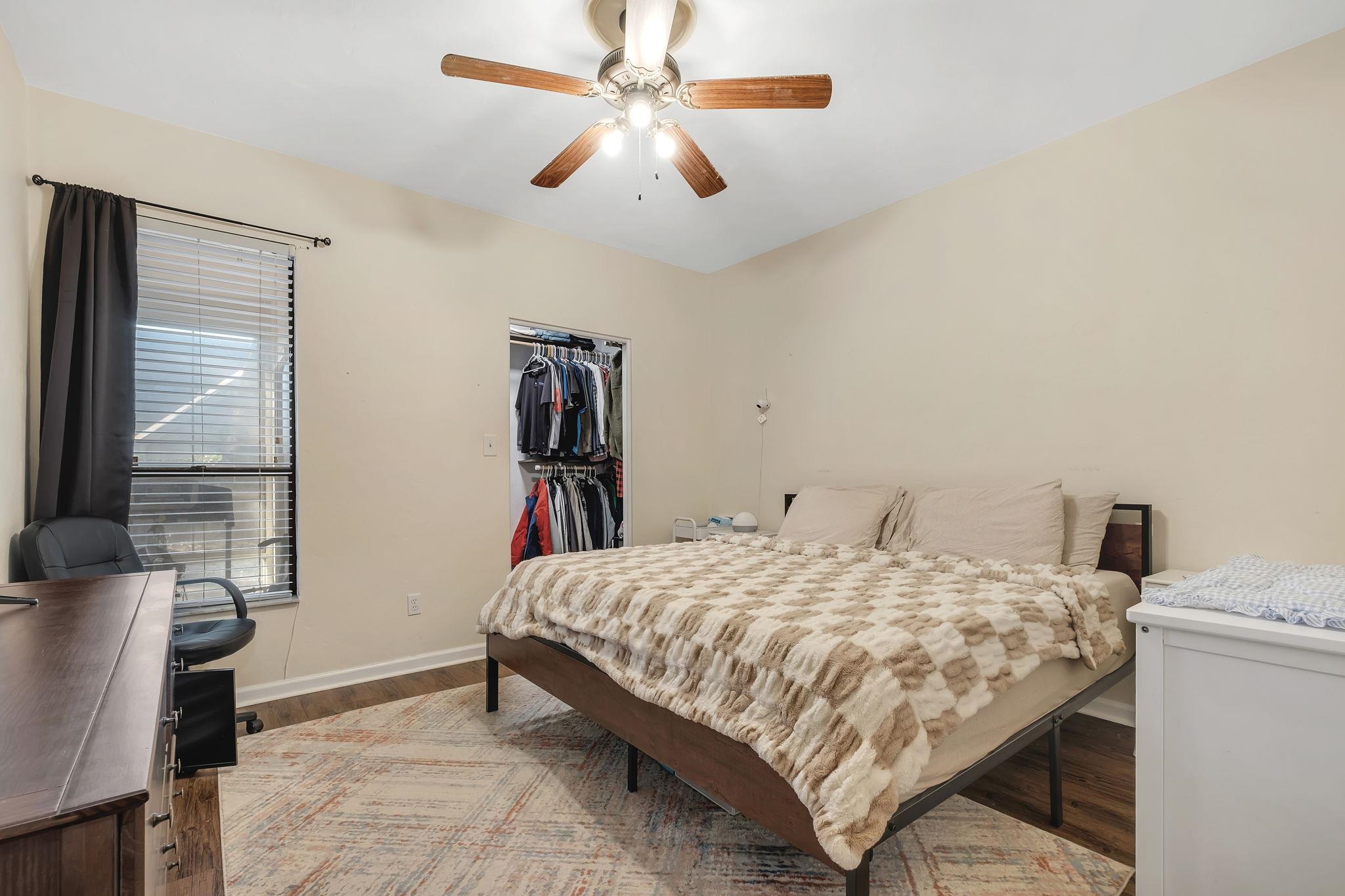 2555 Panther Creek Road