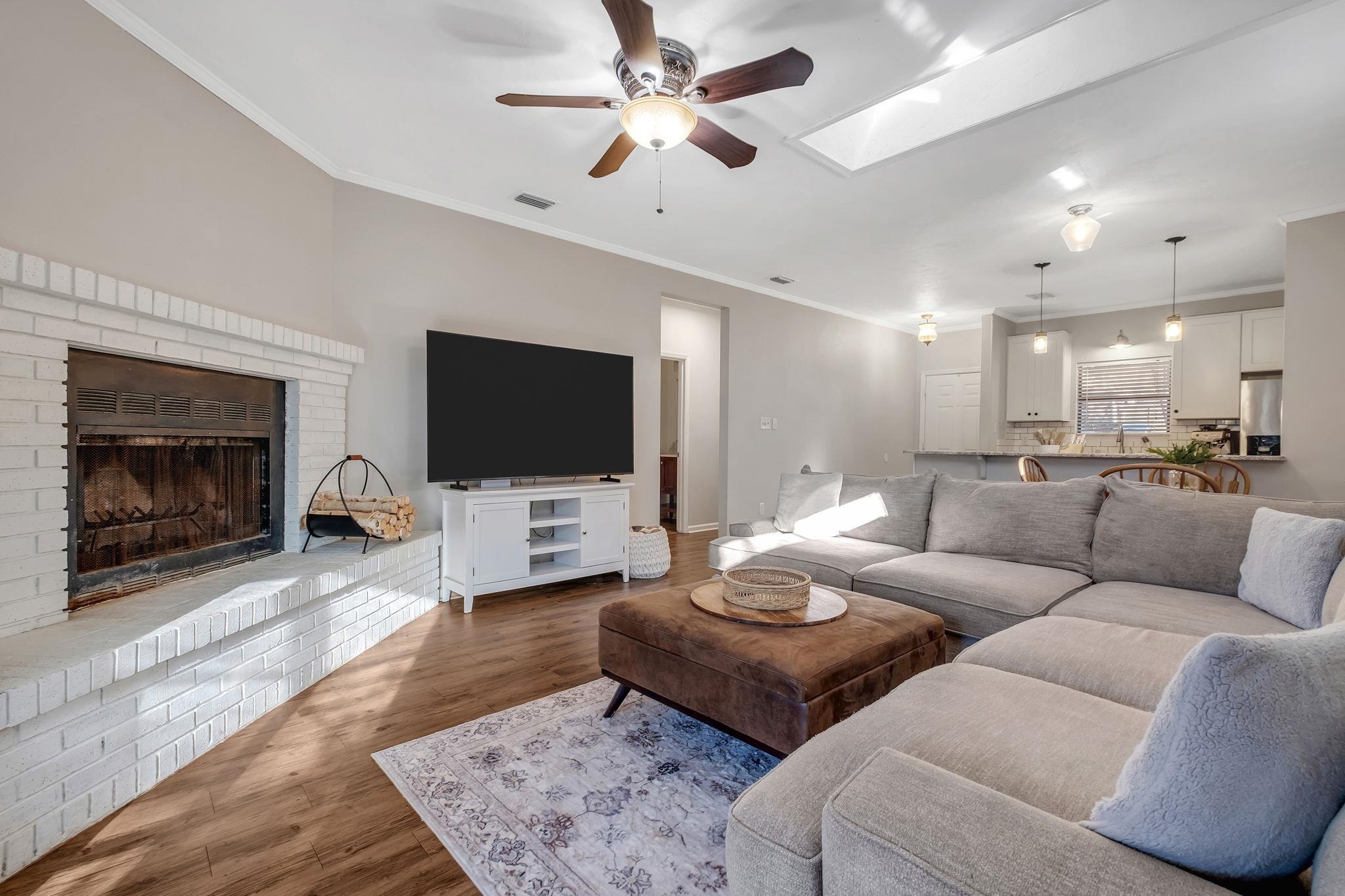2555 Panther Creek Road