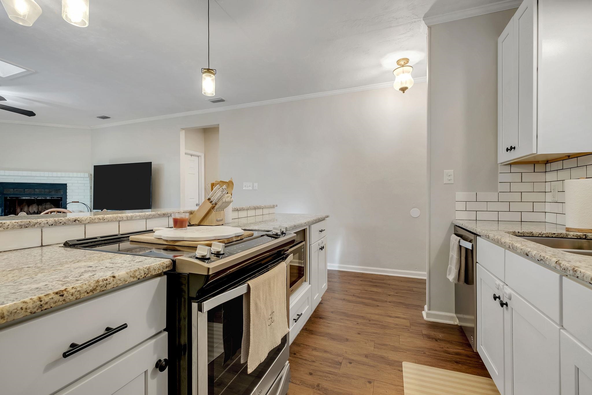 2555 Panther Creek Road
