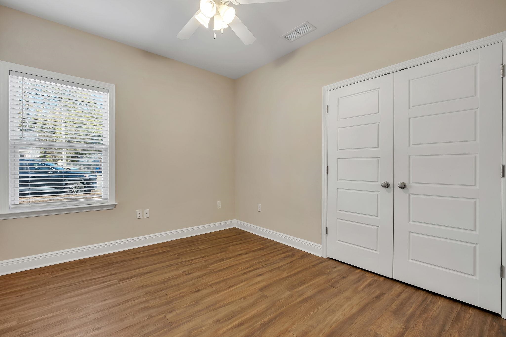 115 Comanche Trail