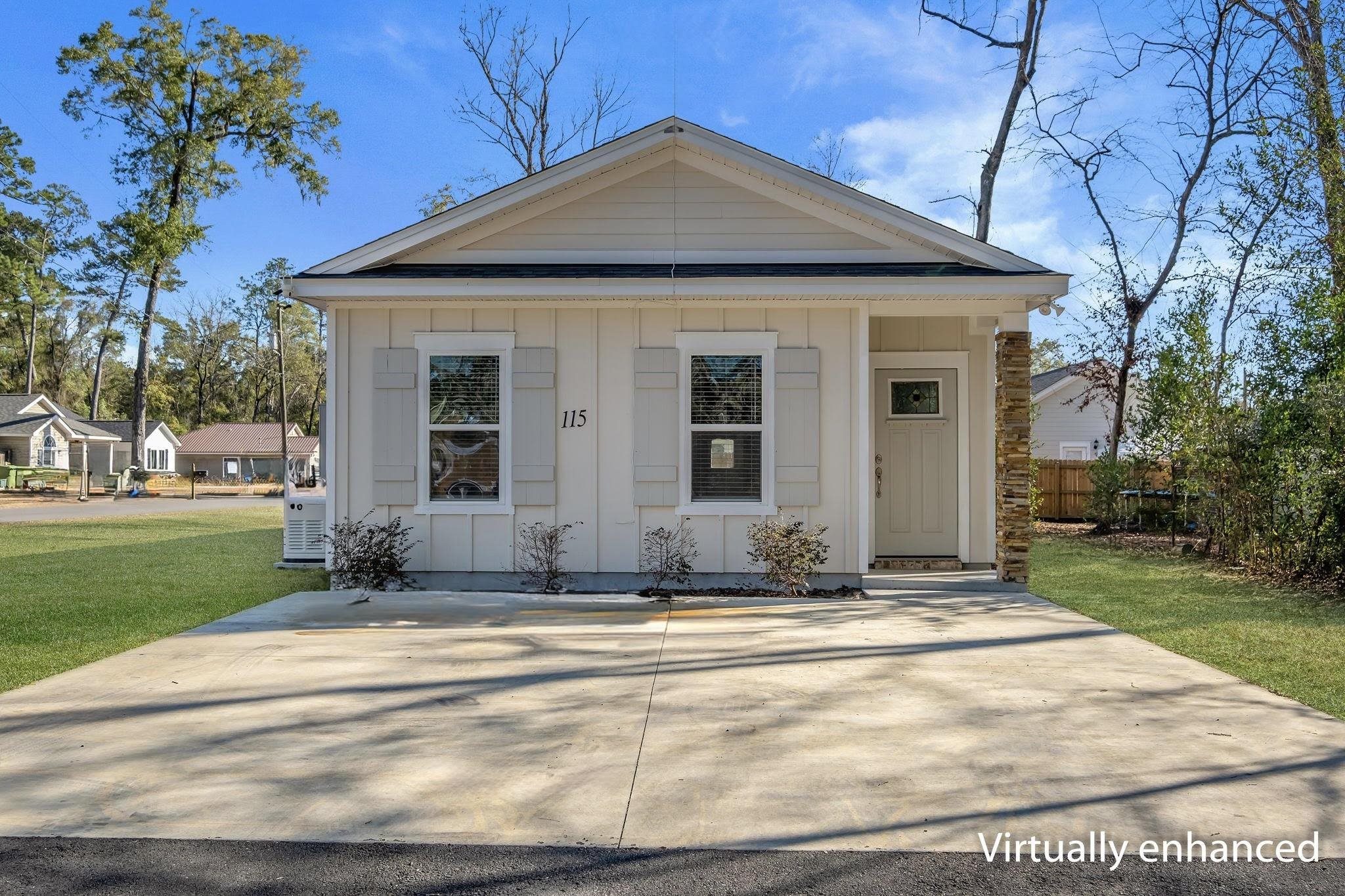 115 Comanche Trail