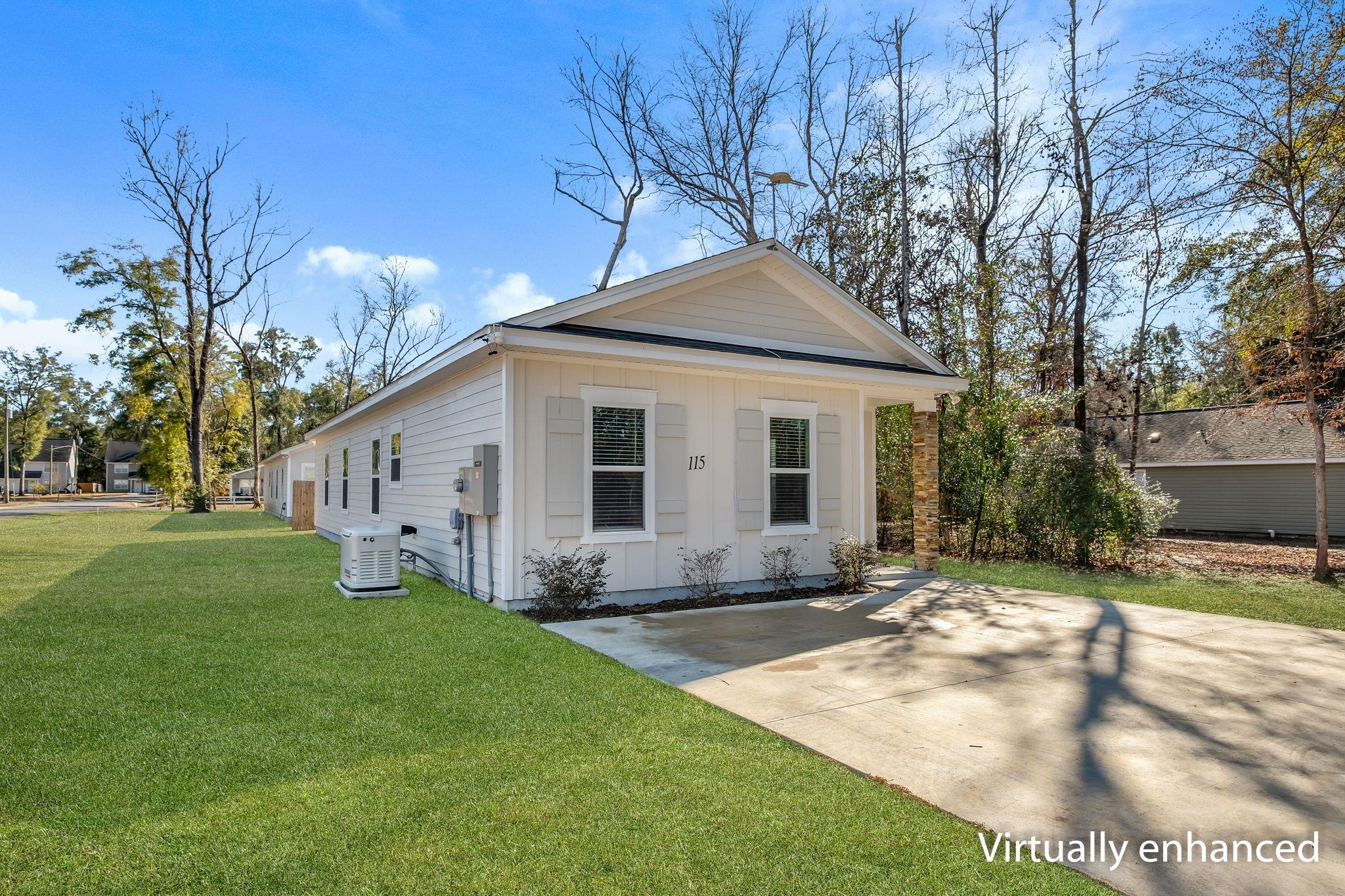 115 Comanche Trail