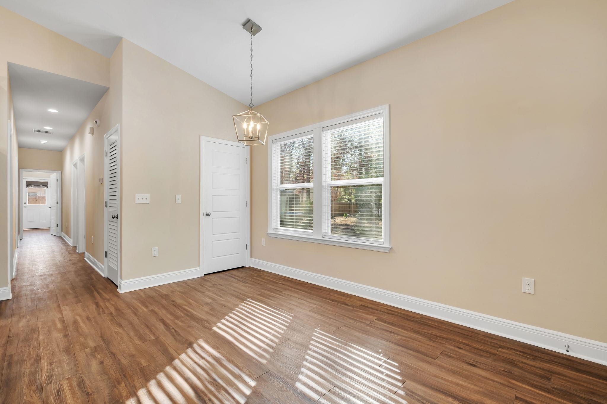 115 Comanche Trail