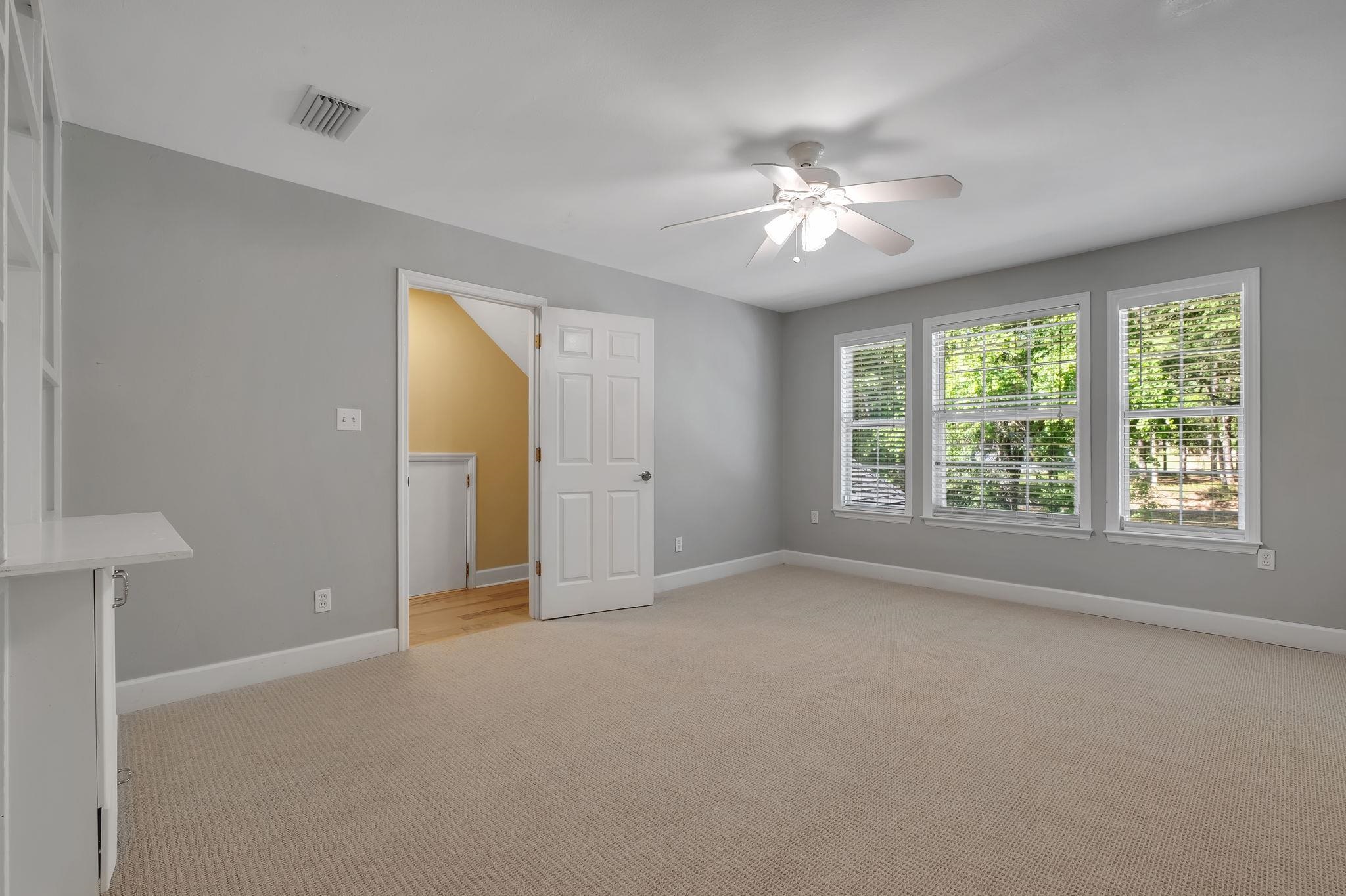 1619 NEW LEGEND Court