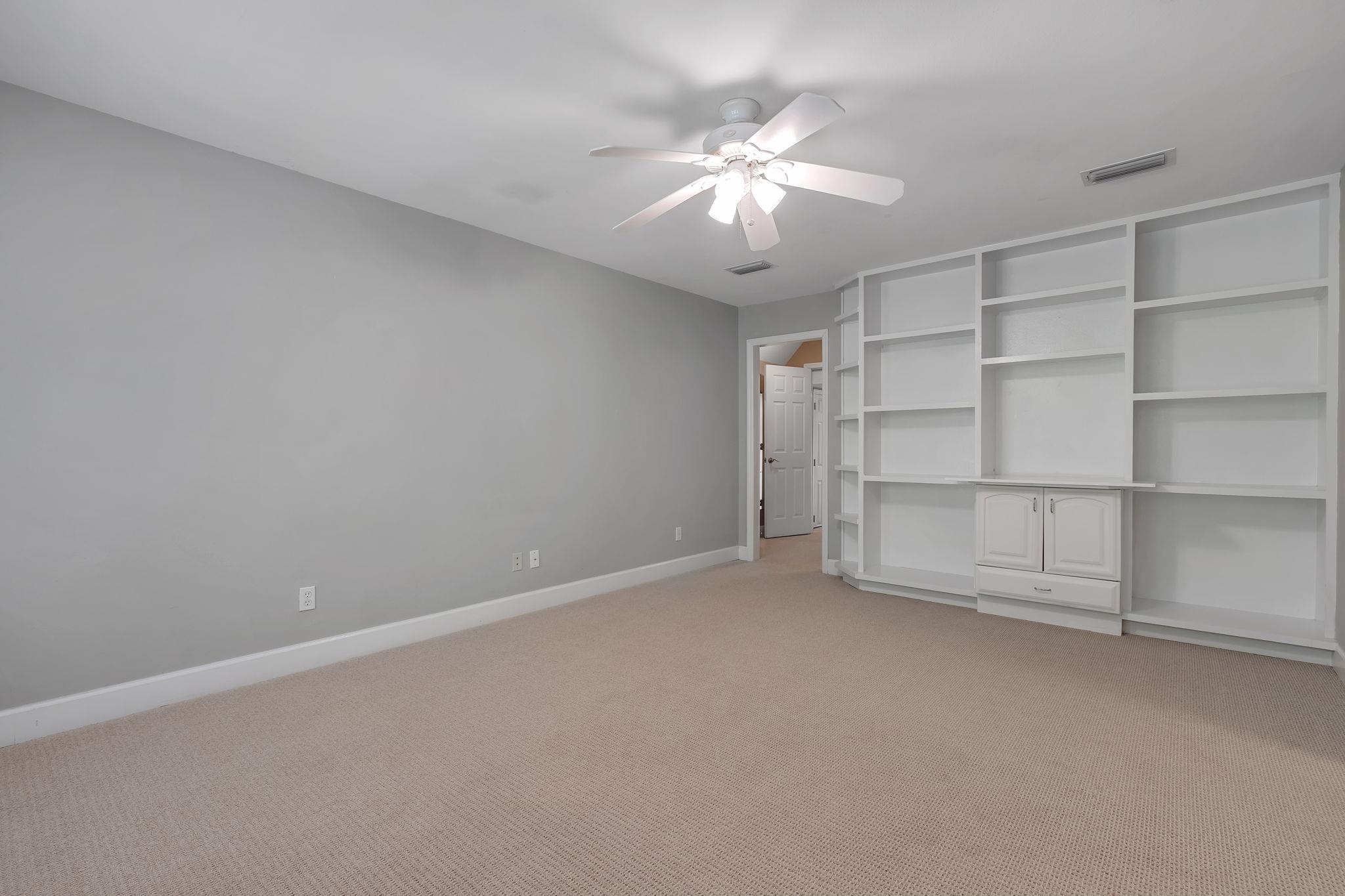 1619 NEW LEGEND Court