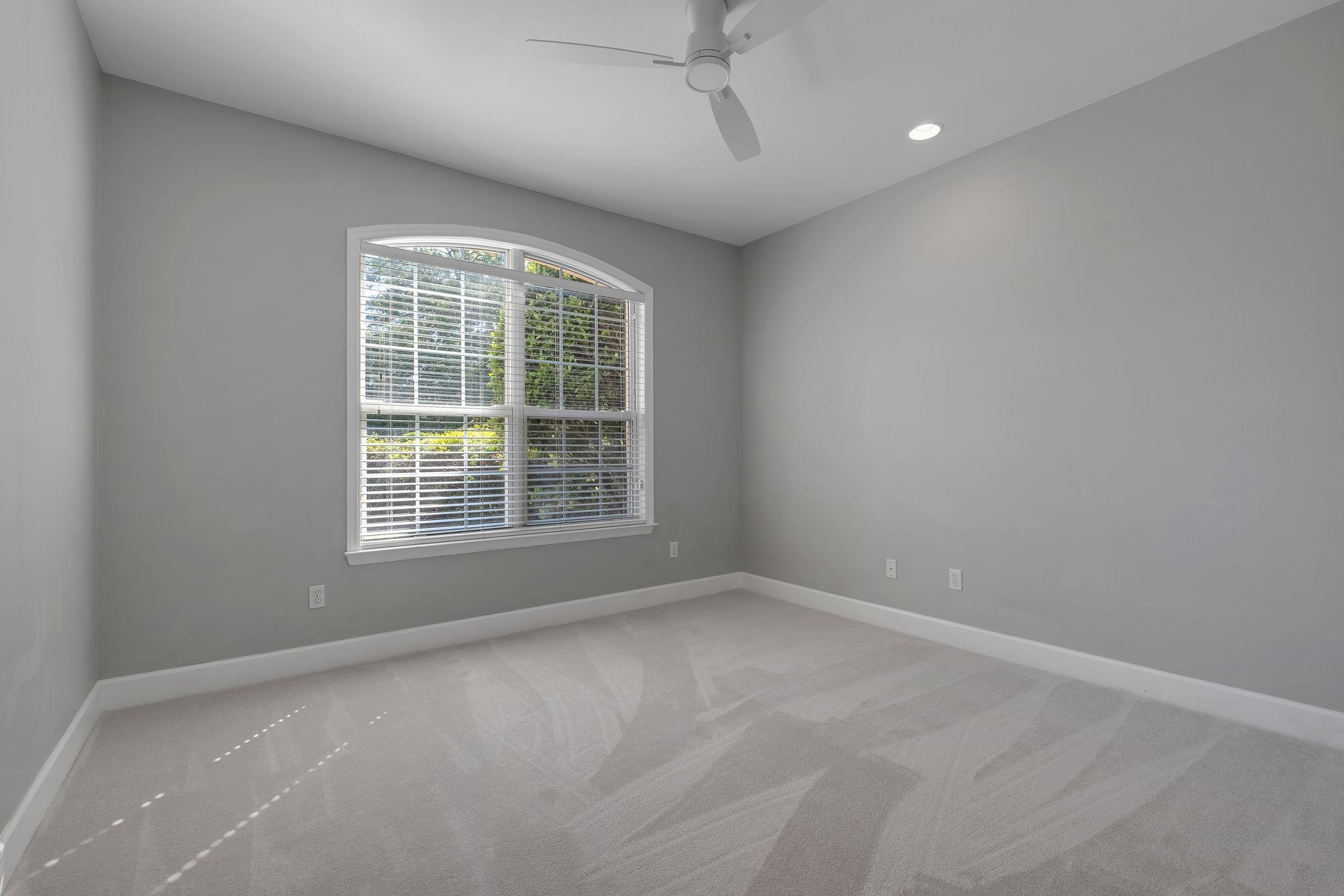 1619 NEW LEGEND Court