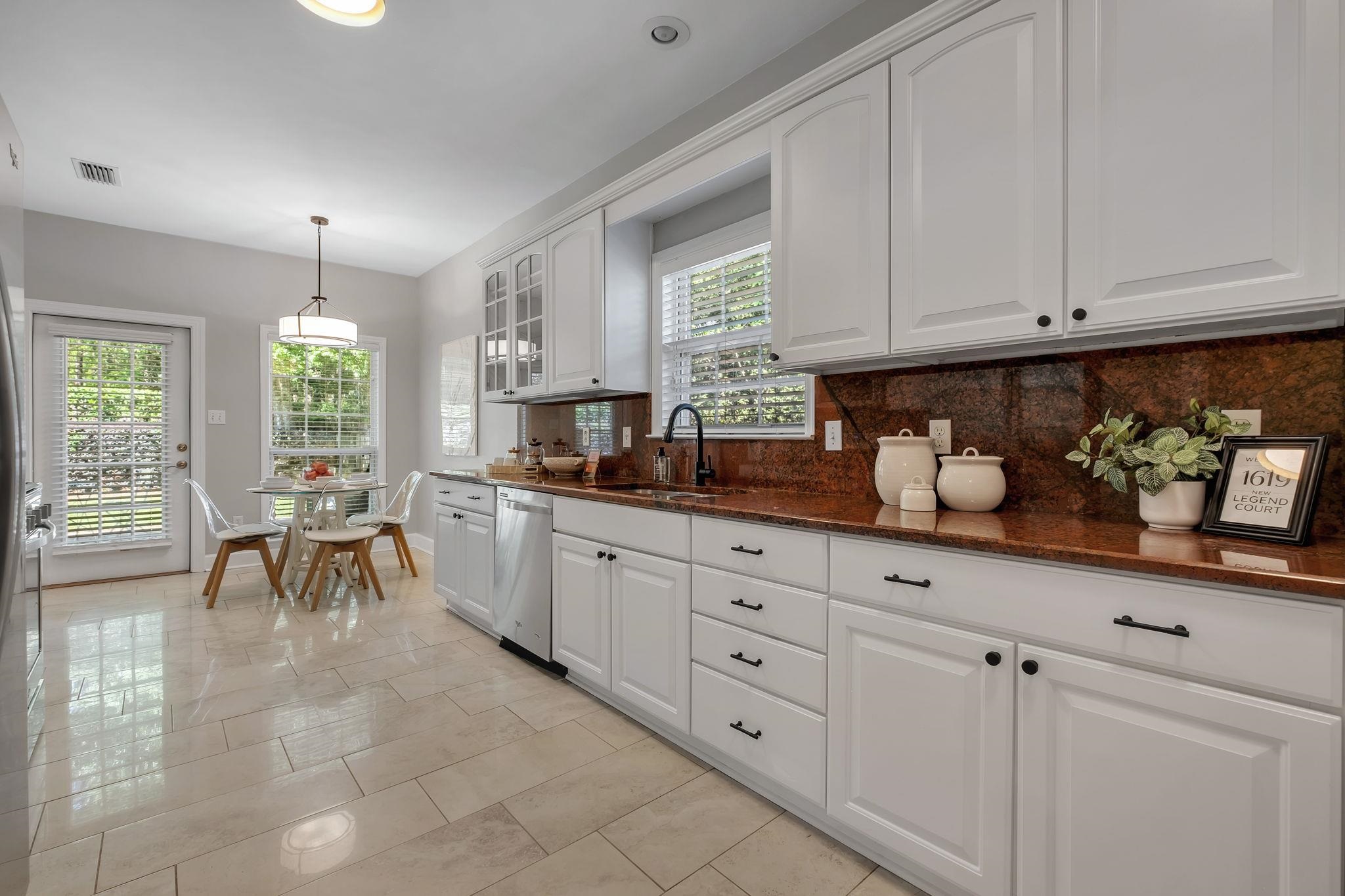 1619 NEW LEGEND Court
