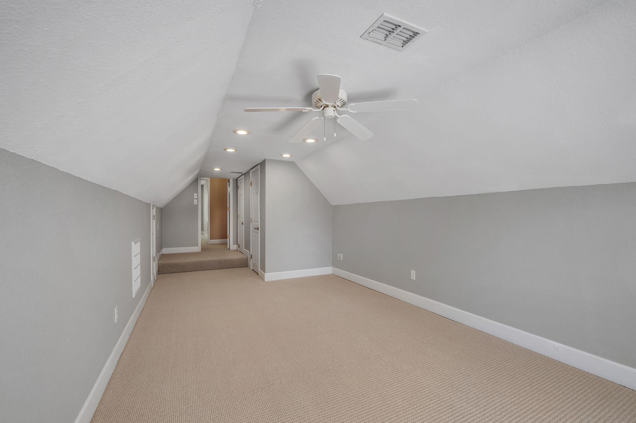 1619 NEW LEGEND Court