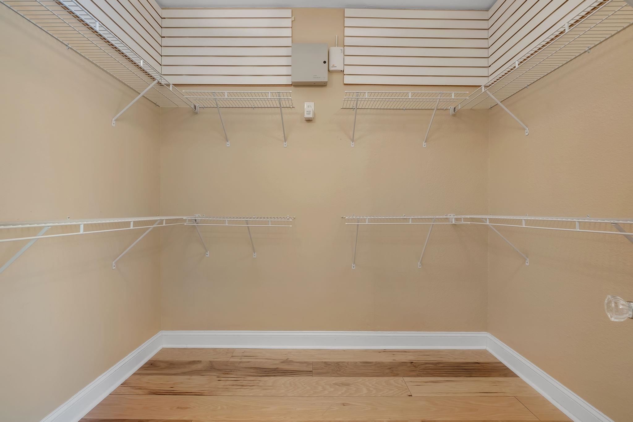 1619 NEW LEGEND Court