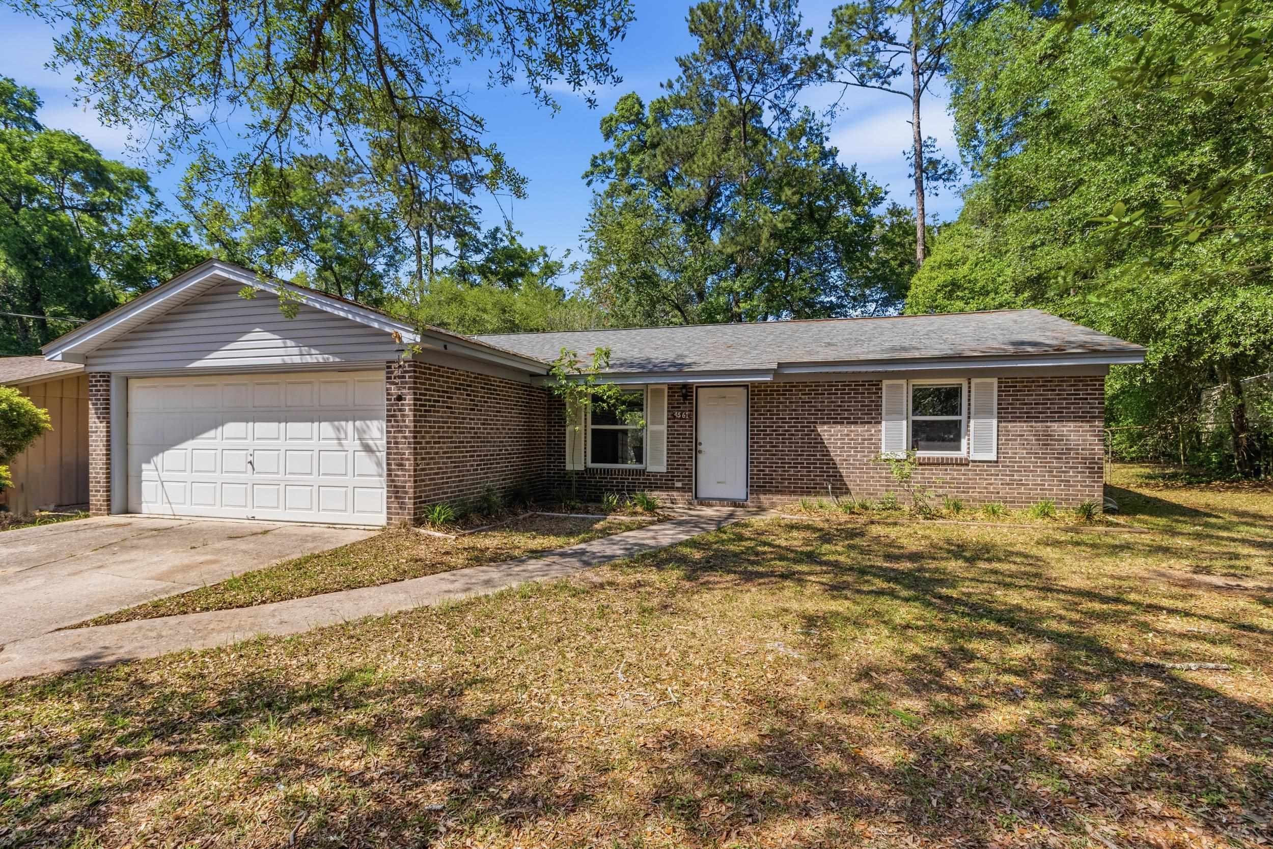 4561 Hickory Forest Circle