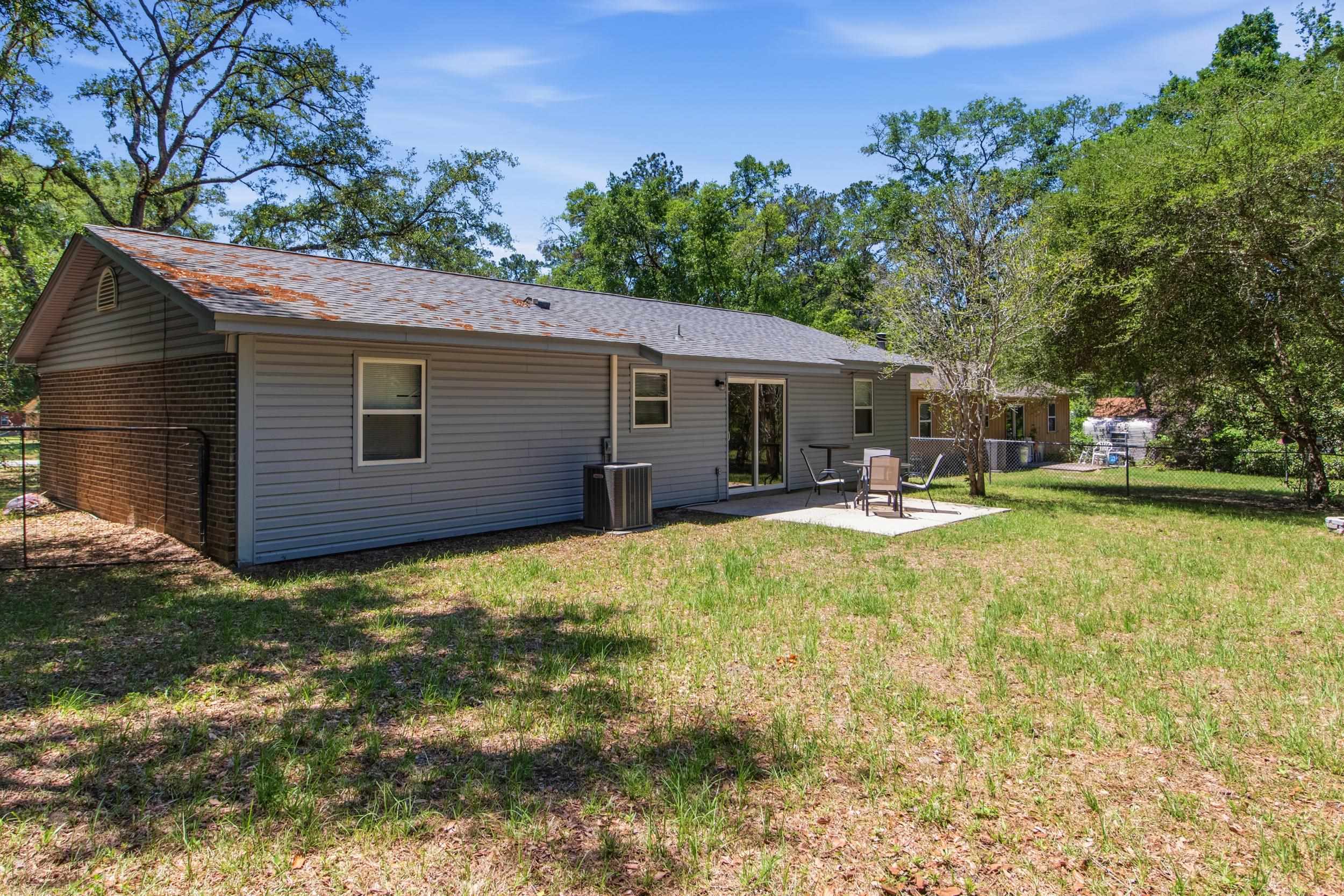 4561 Hickory Forest Circle