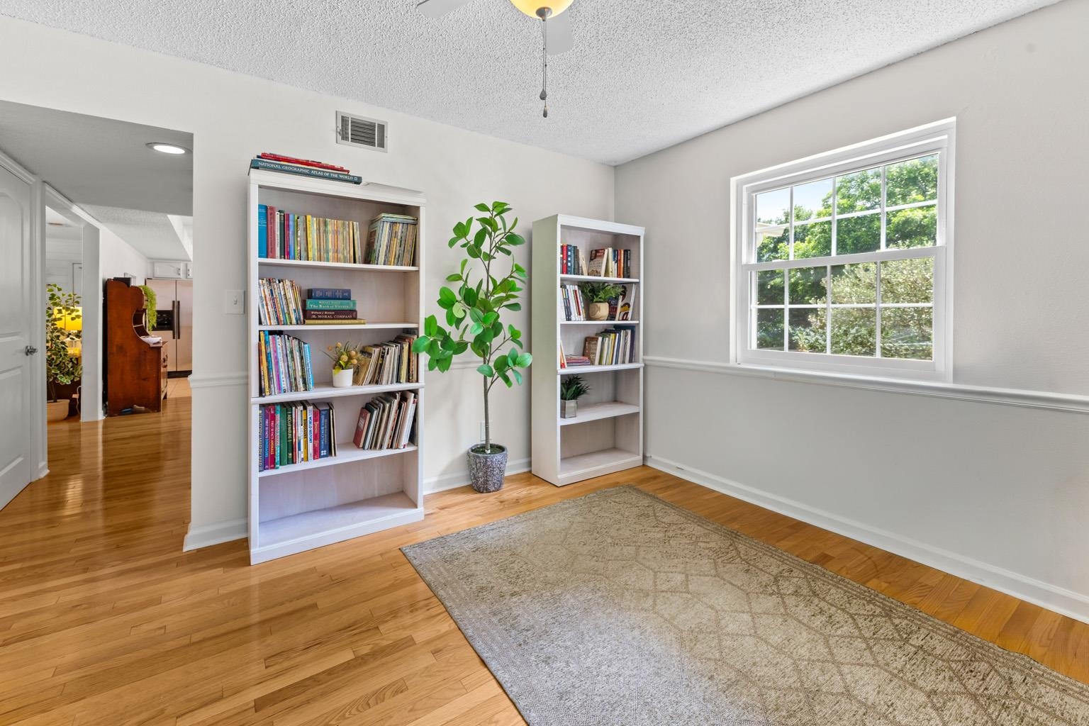 2400 Napoleon Bonaparte Drive
