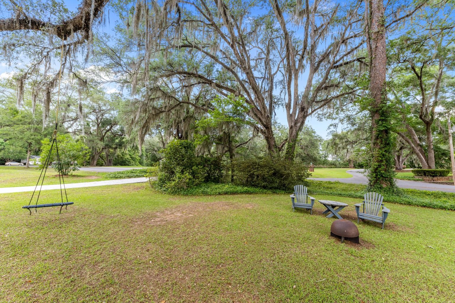 2400 Napoleon Bonaparte Drive