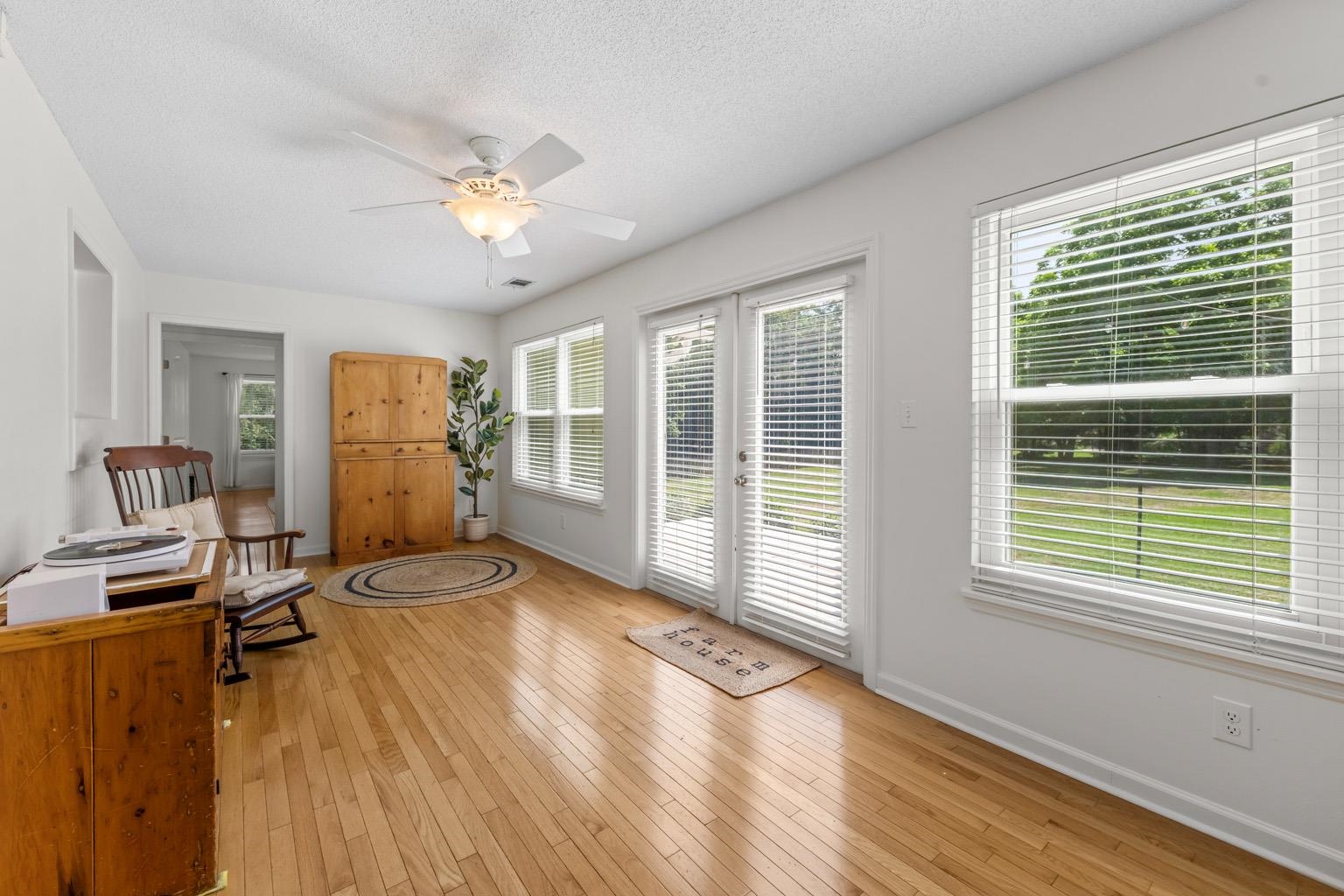 2400 Napoleon Bonaparte Drive