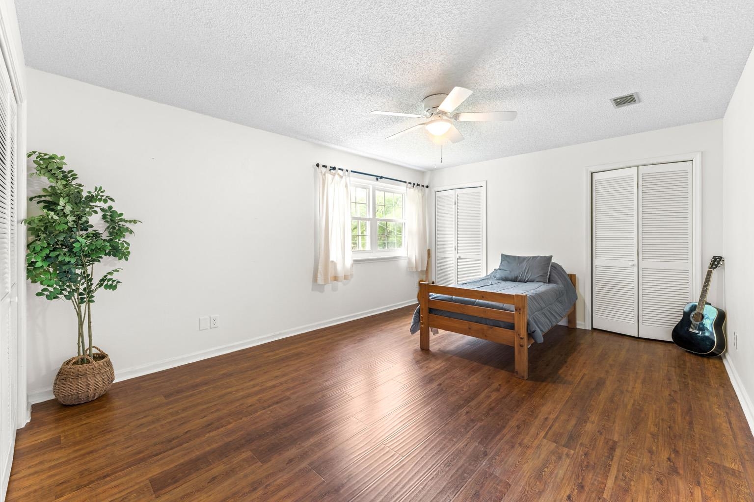 2400 Napoleon Bonaparte Drive