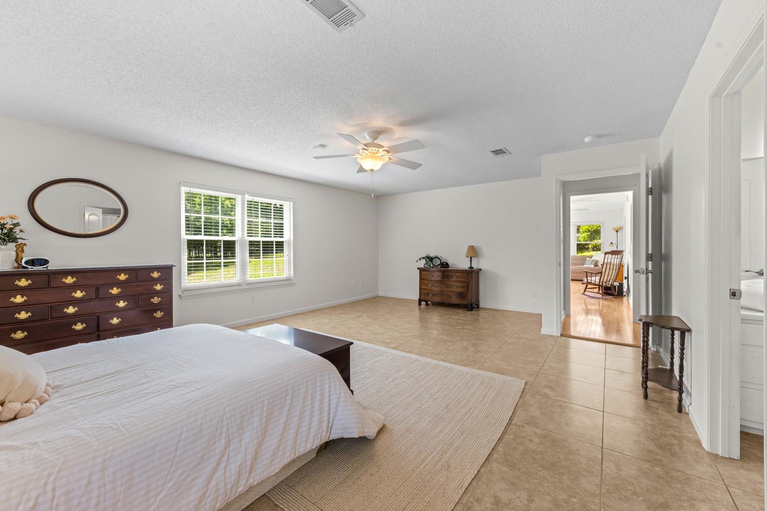2400 Napoleon Bonaparte Drive