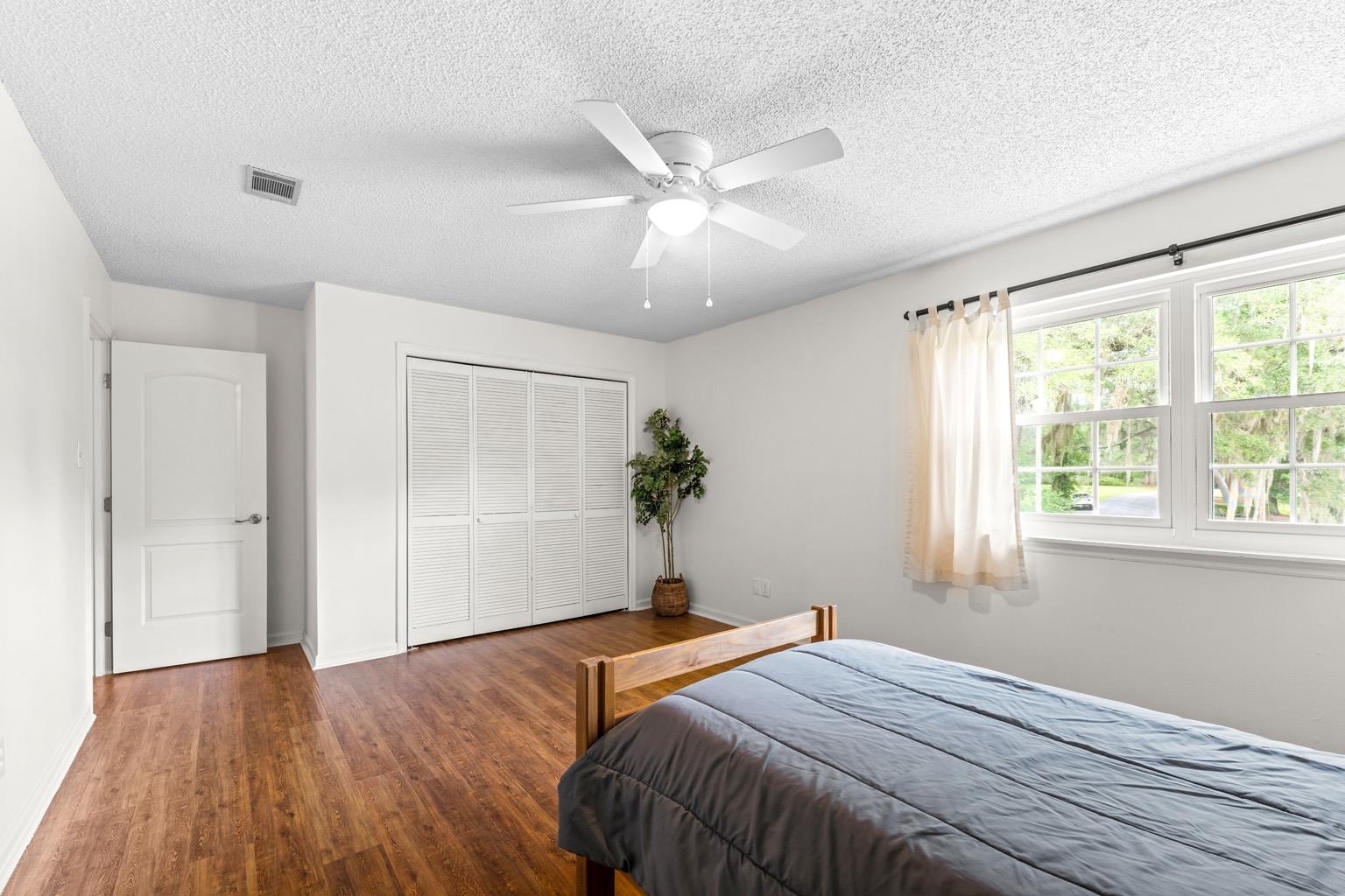 2400 Napoleon Bonaparte Drive