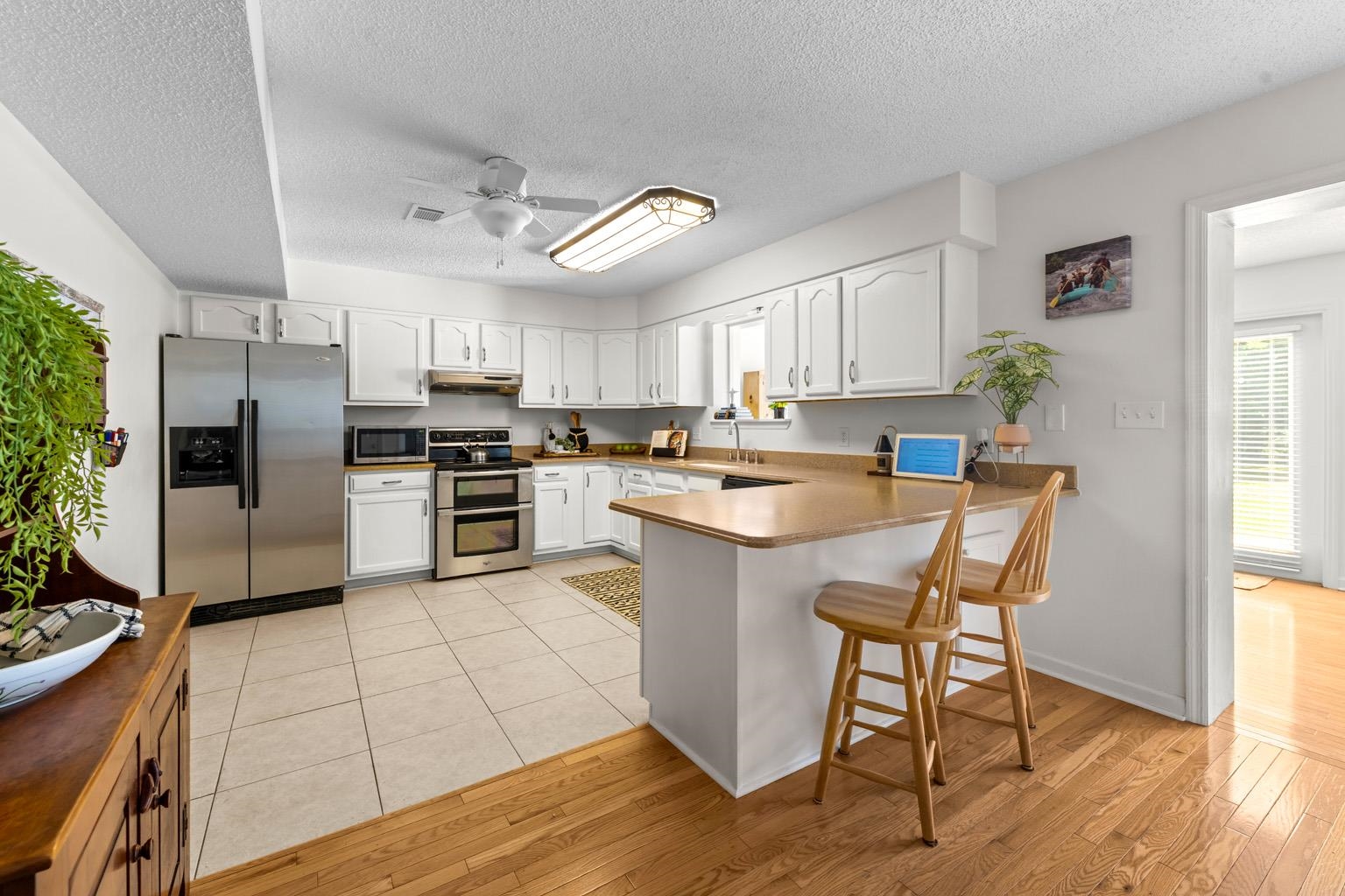 2400 Napoleon Bonaparte Drive