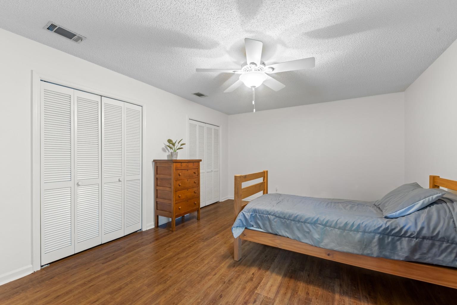 2400 Napoleon Bonaparte Drive