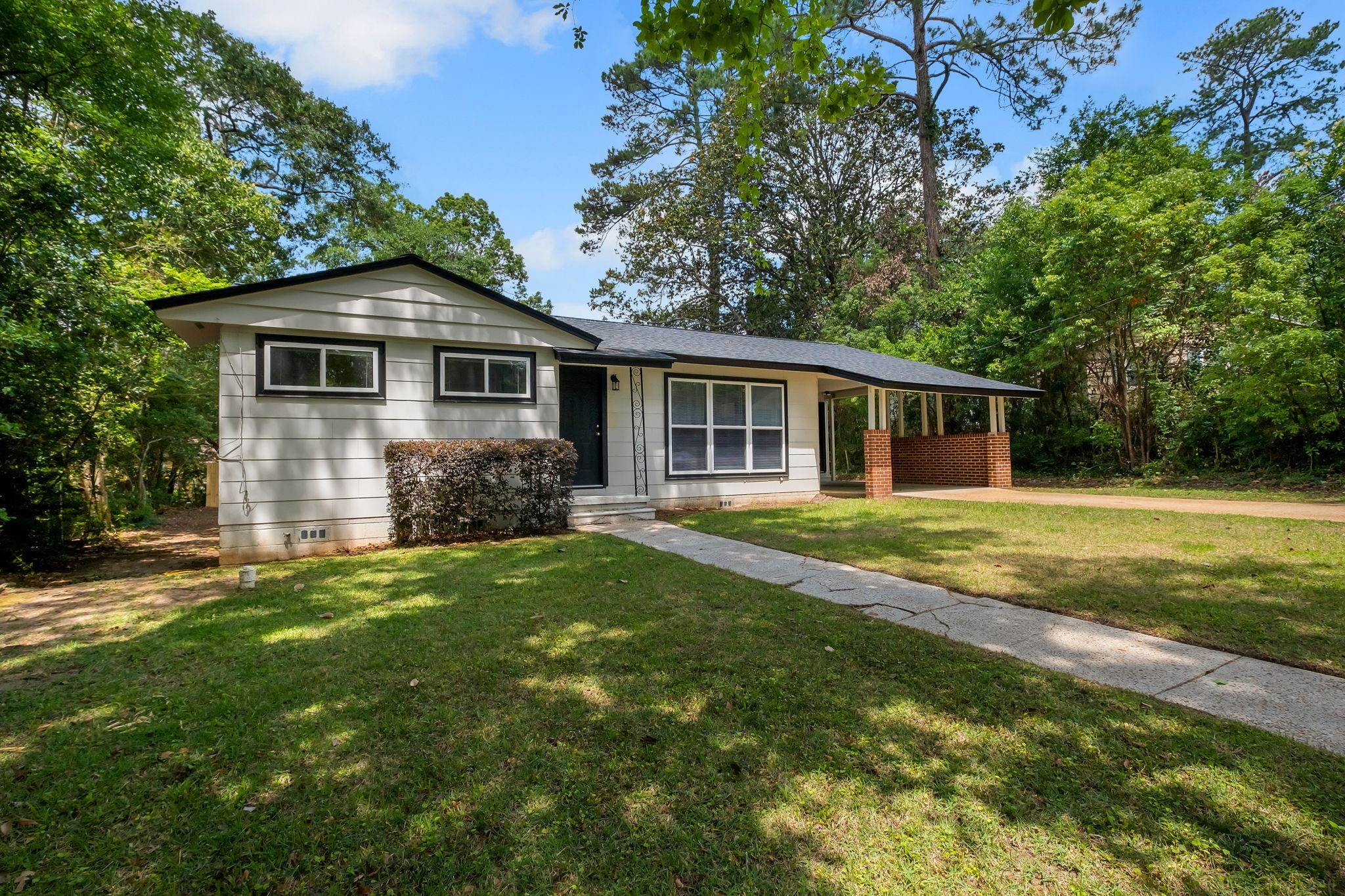 944 Spottswood Drive