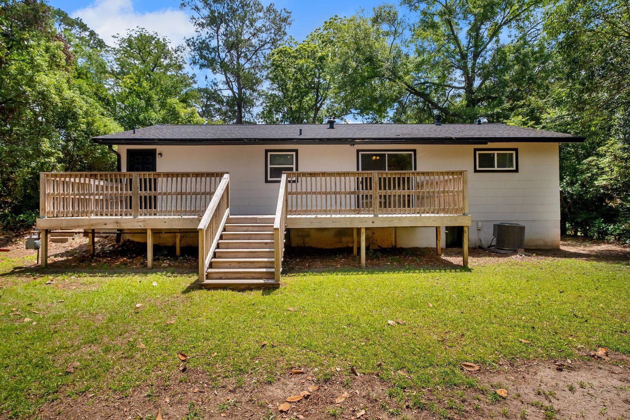 944 Spottswood Drive