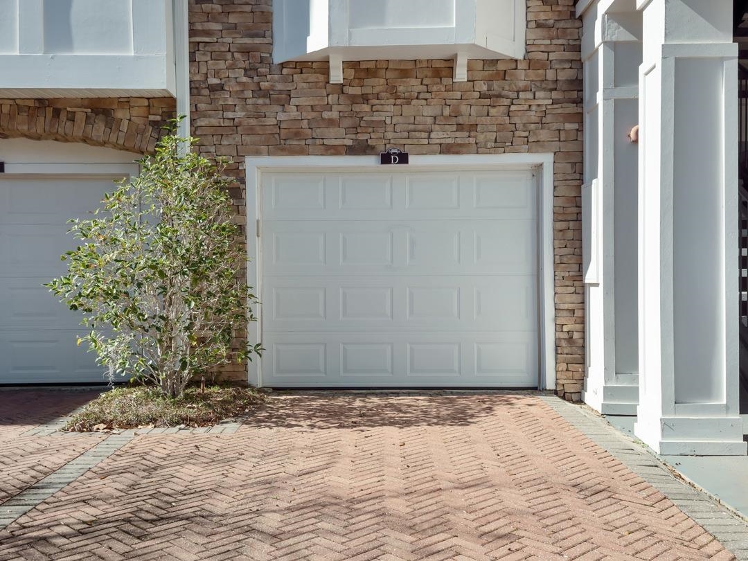2801 Chancellorsville Drive Unit: 821