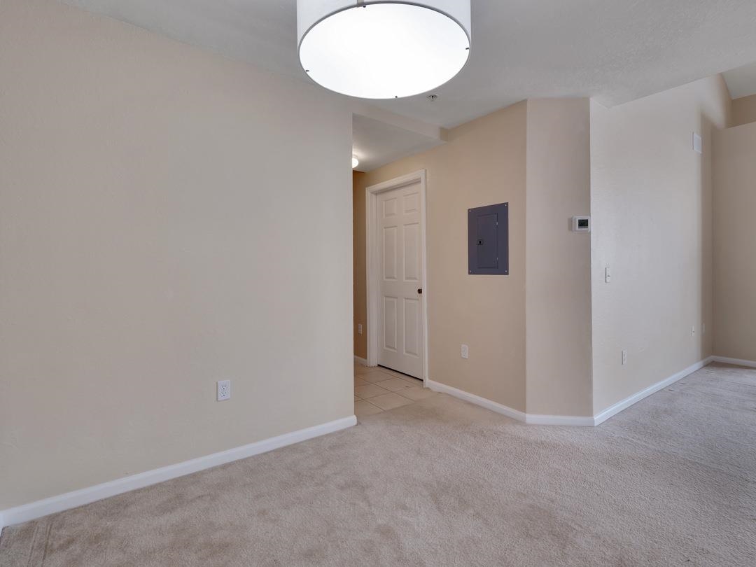 2801 Chancellorsville Drive Unit: 821