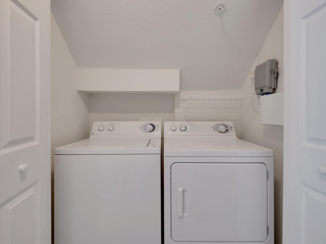 2801 Chancellorsville Drive Unit: 821